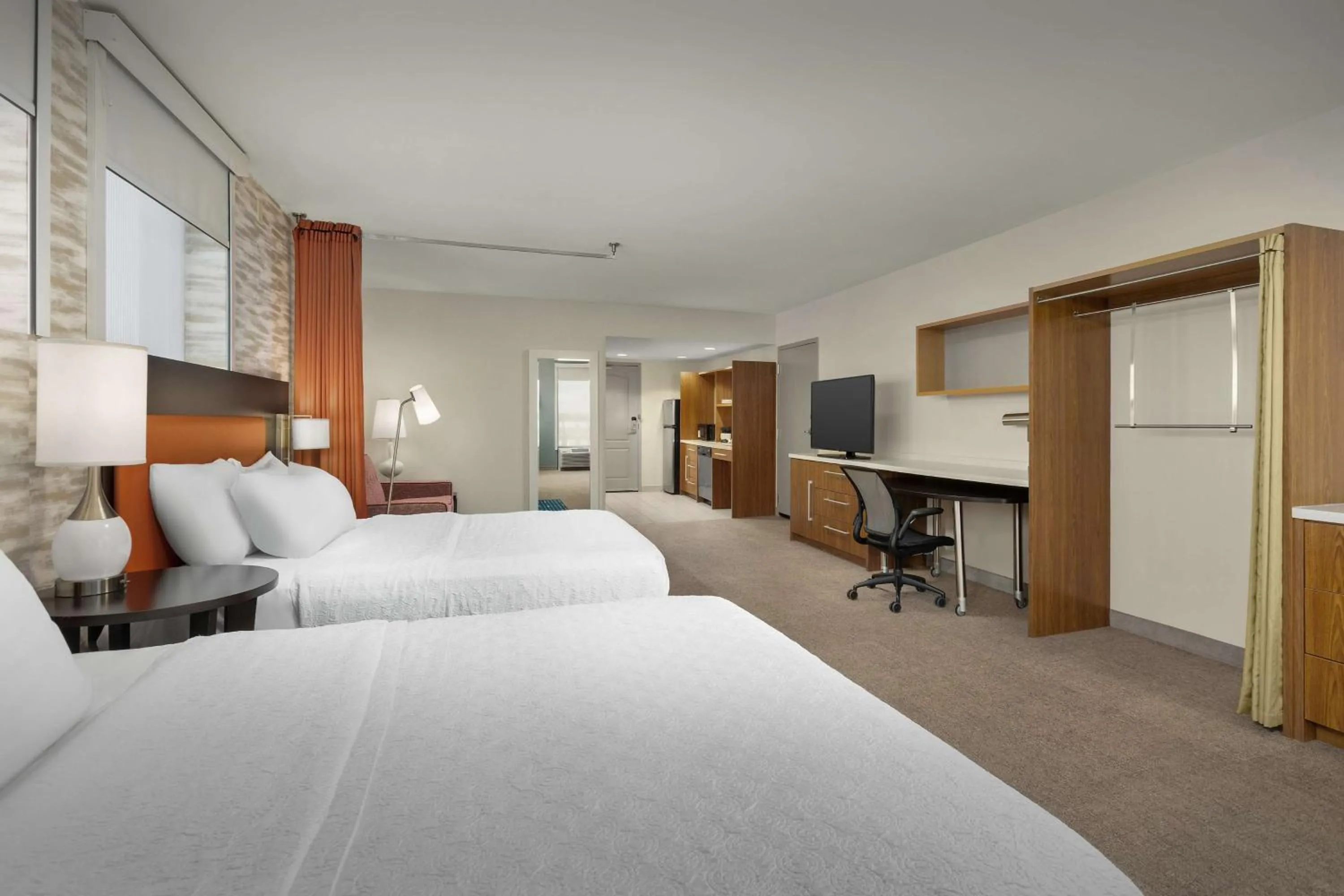 Bedroom, Bed in Home2 Suites by Hilton Jacksonville, NC