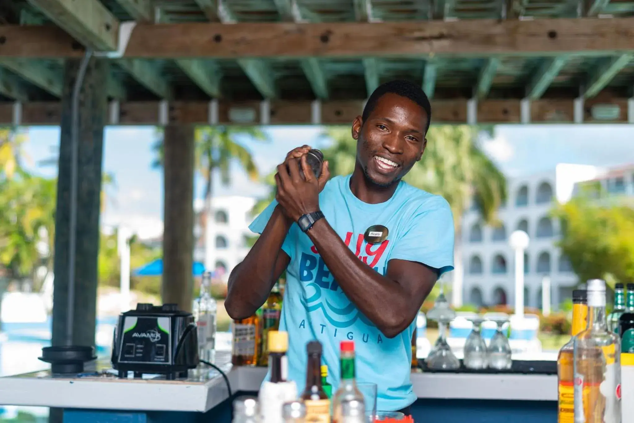 Lounge or bar in Jolly Beach Antigua - All Inclusive Lounge or bar in Jolly Beach Antigua - All Inclusive