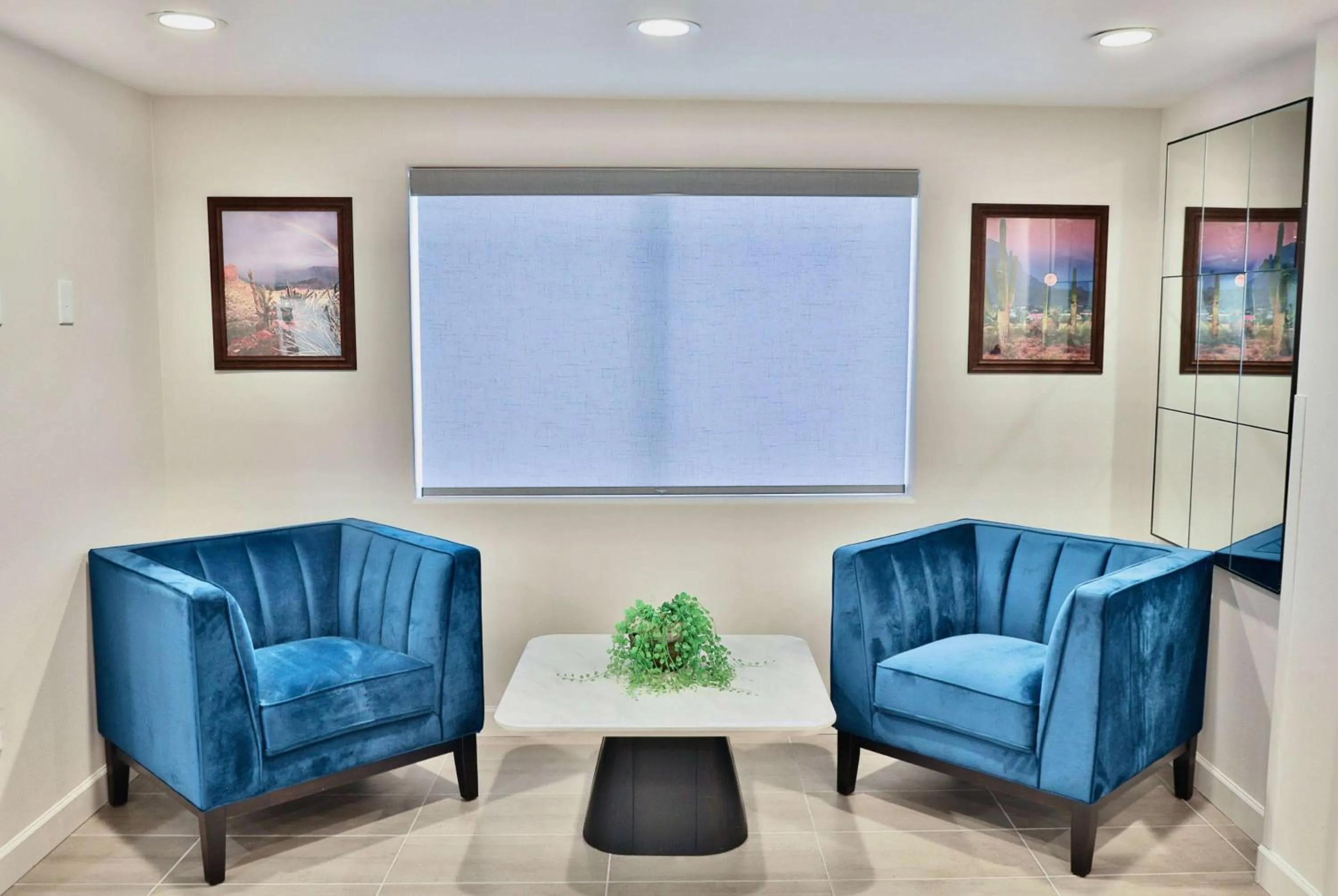 Lobby or reception in Baymont by Wyndham Tucson Airport