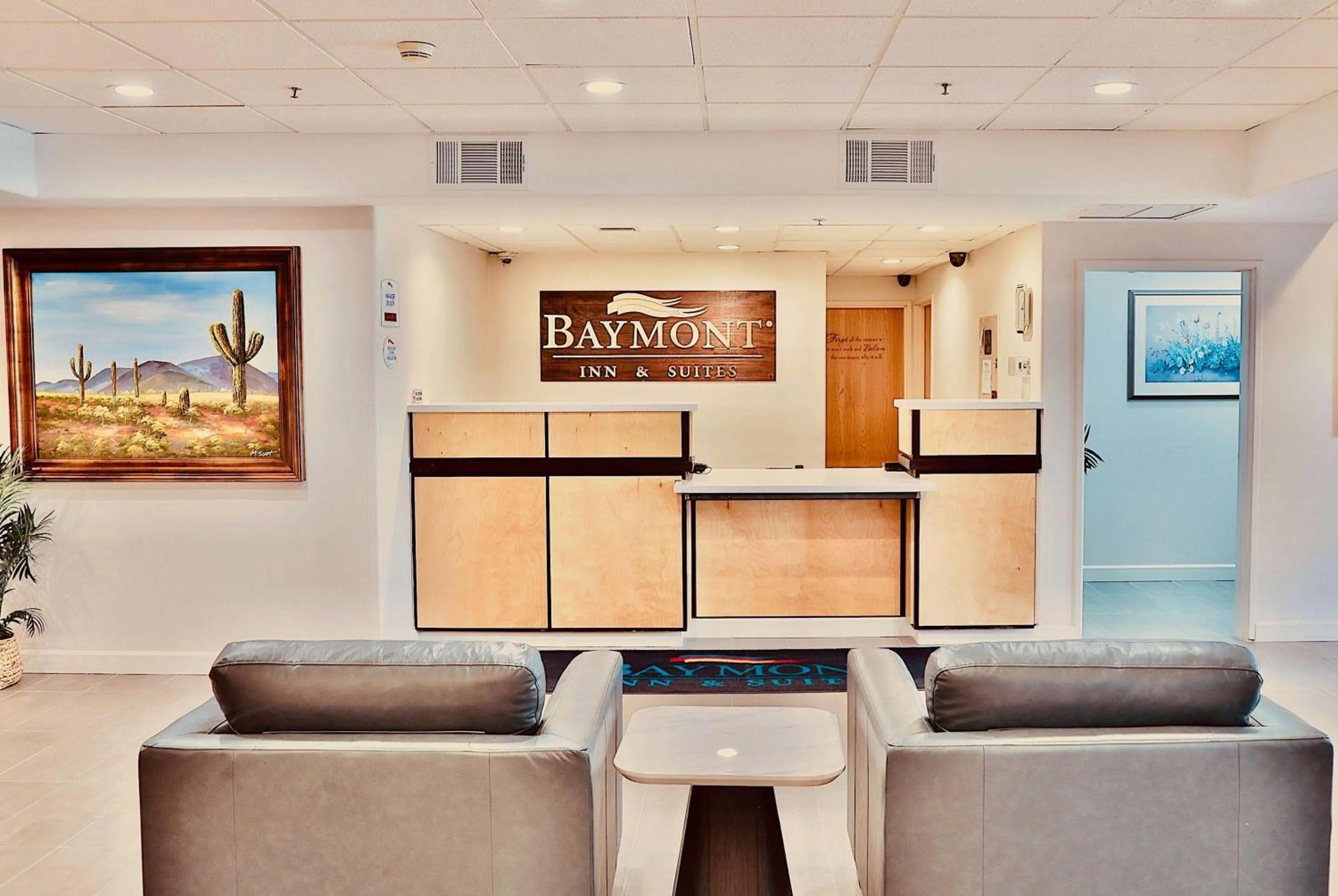 Lobby or reception in Baymont by Wyndham Tucson Airport