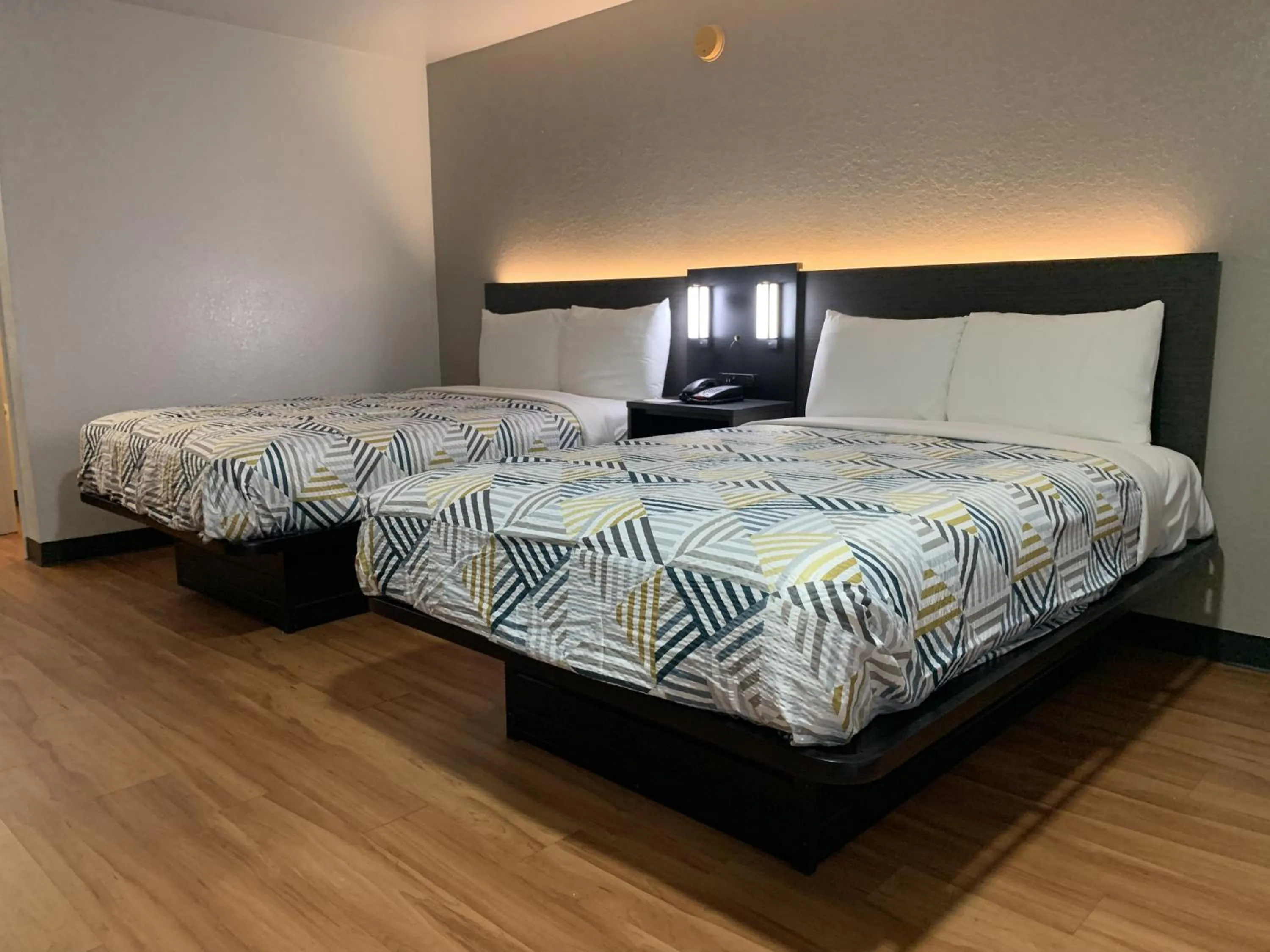 Bedroom, Bed in Motel 6-Atlanta, TX