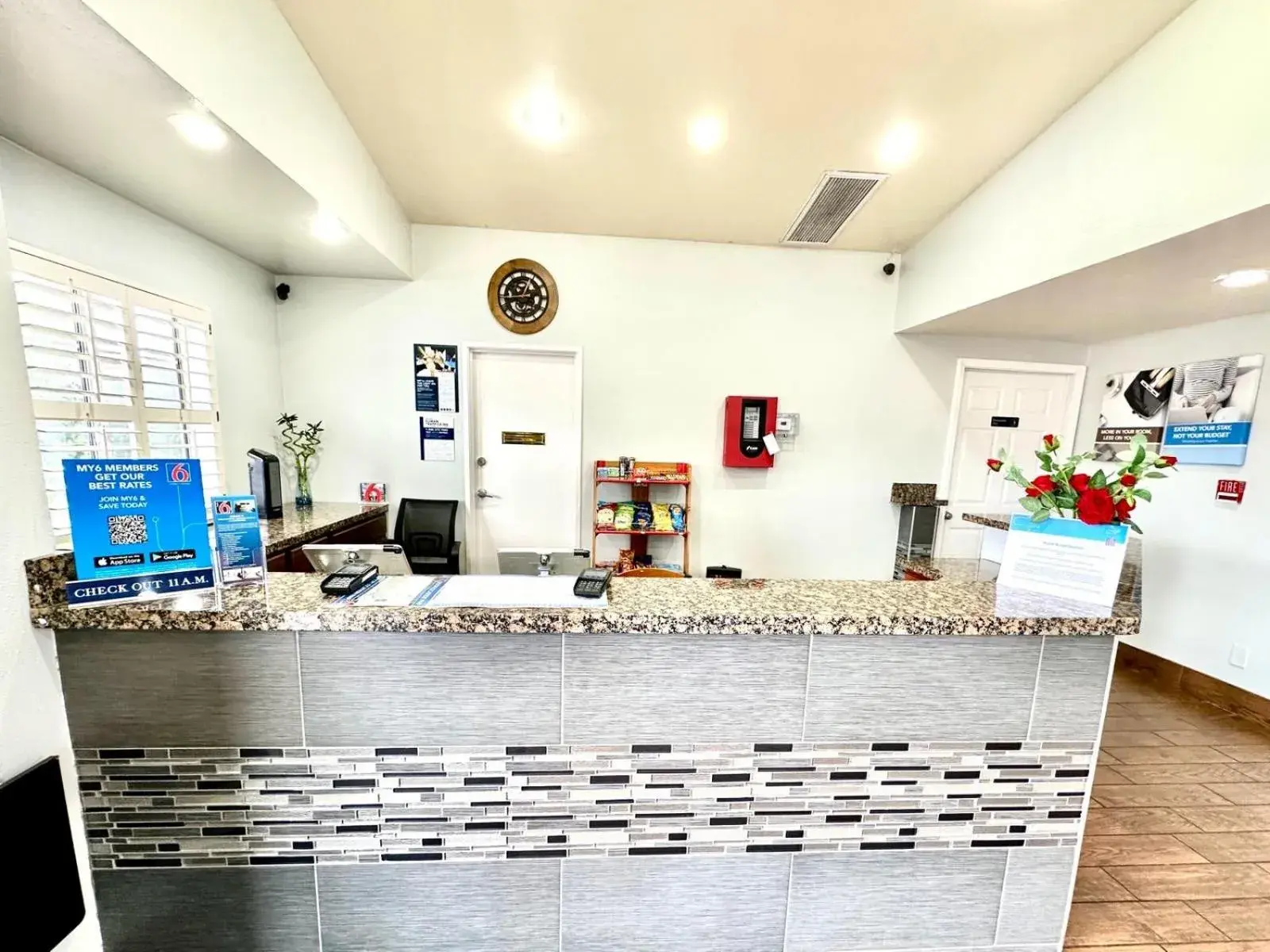 Lobby or reception in Studio 6 Suites Flagstaff AZ Lobby or reception in Studio 6 Suites Flagstaff AZ