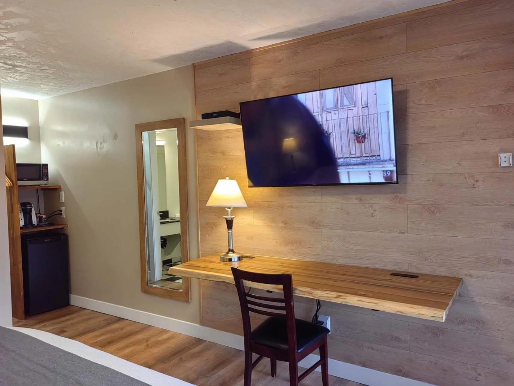 TV and multimedia in Harbour Light Motel