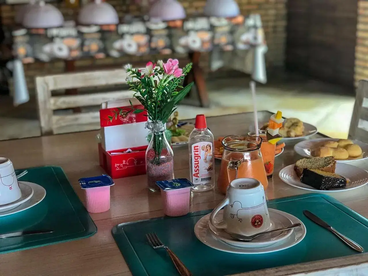 Buffet breakfast in Jardim dos Orixás Buffet breakfast in Jardim dos Orixás