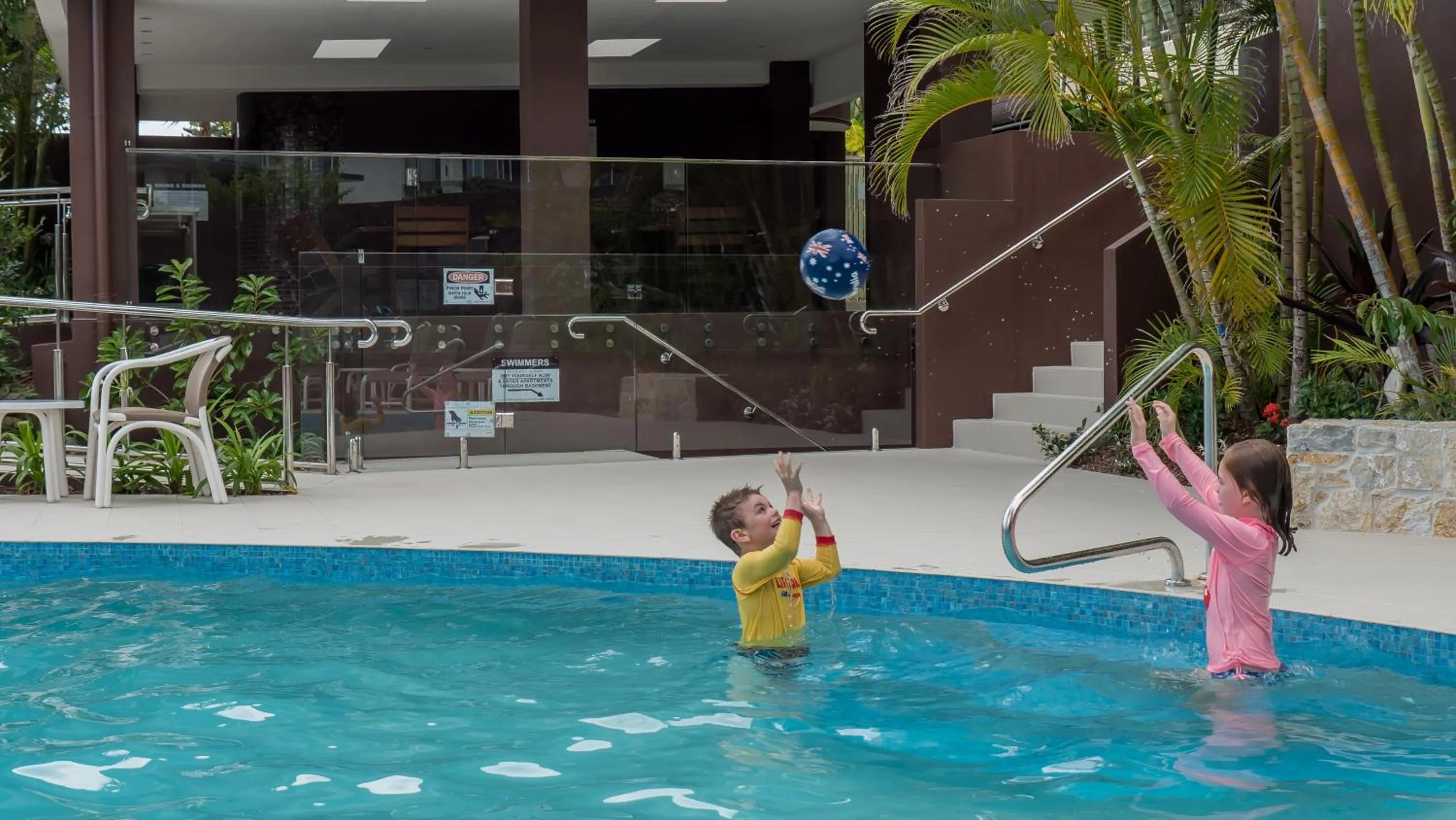 Shower in Norfolk Luxury Beachfront Apartments Gold Coast