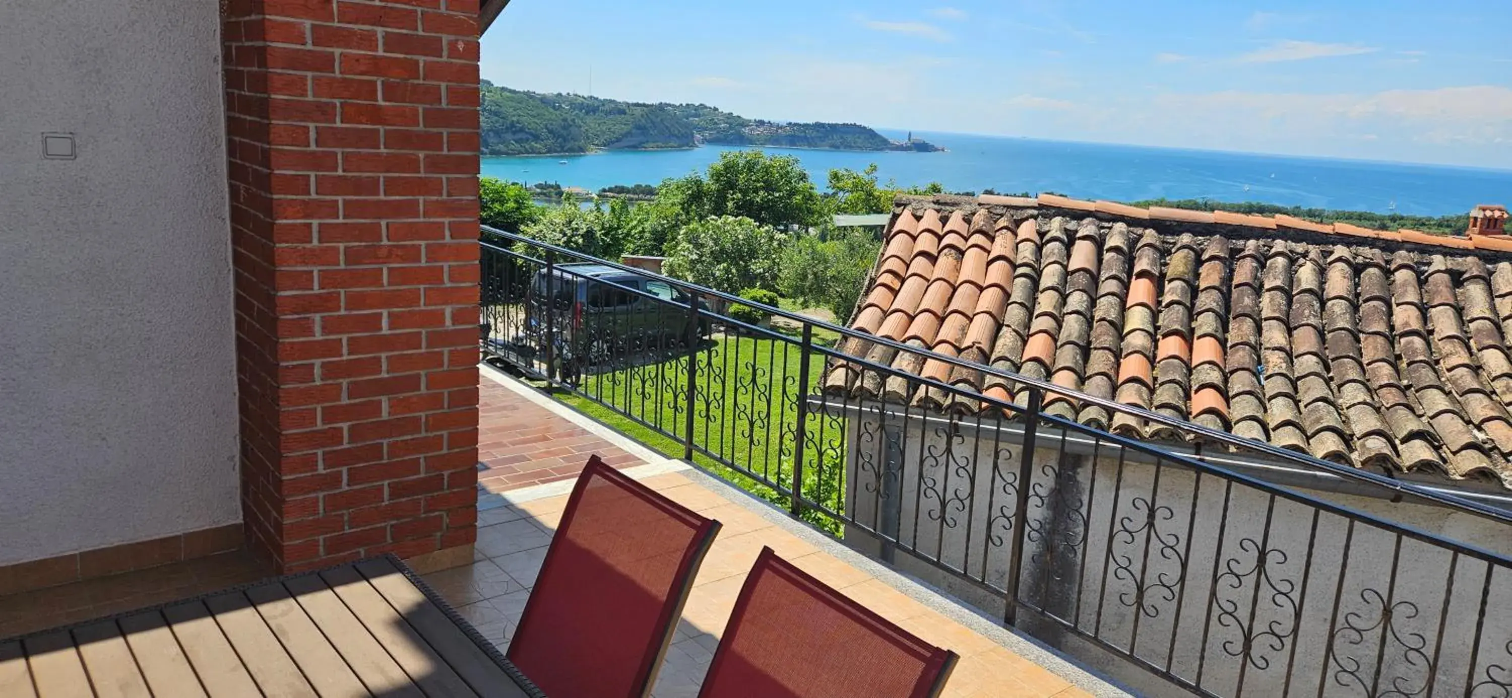 Sea view apartment Renzzo Sea view apartment Renzzo