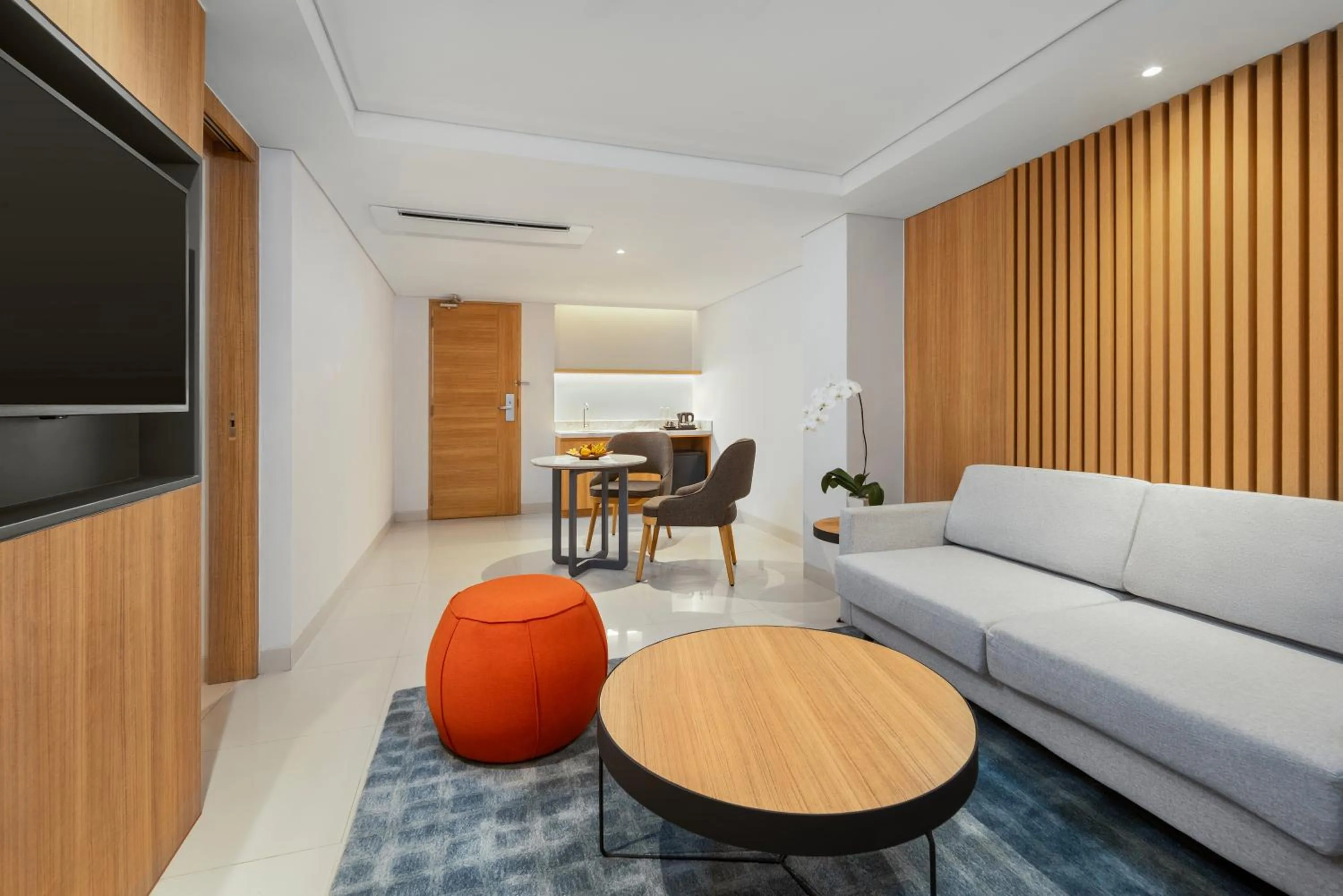 Living room, Bed in Holiday Inn Express Bali Sunset Road by IHG