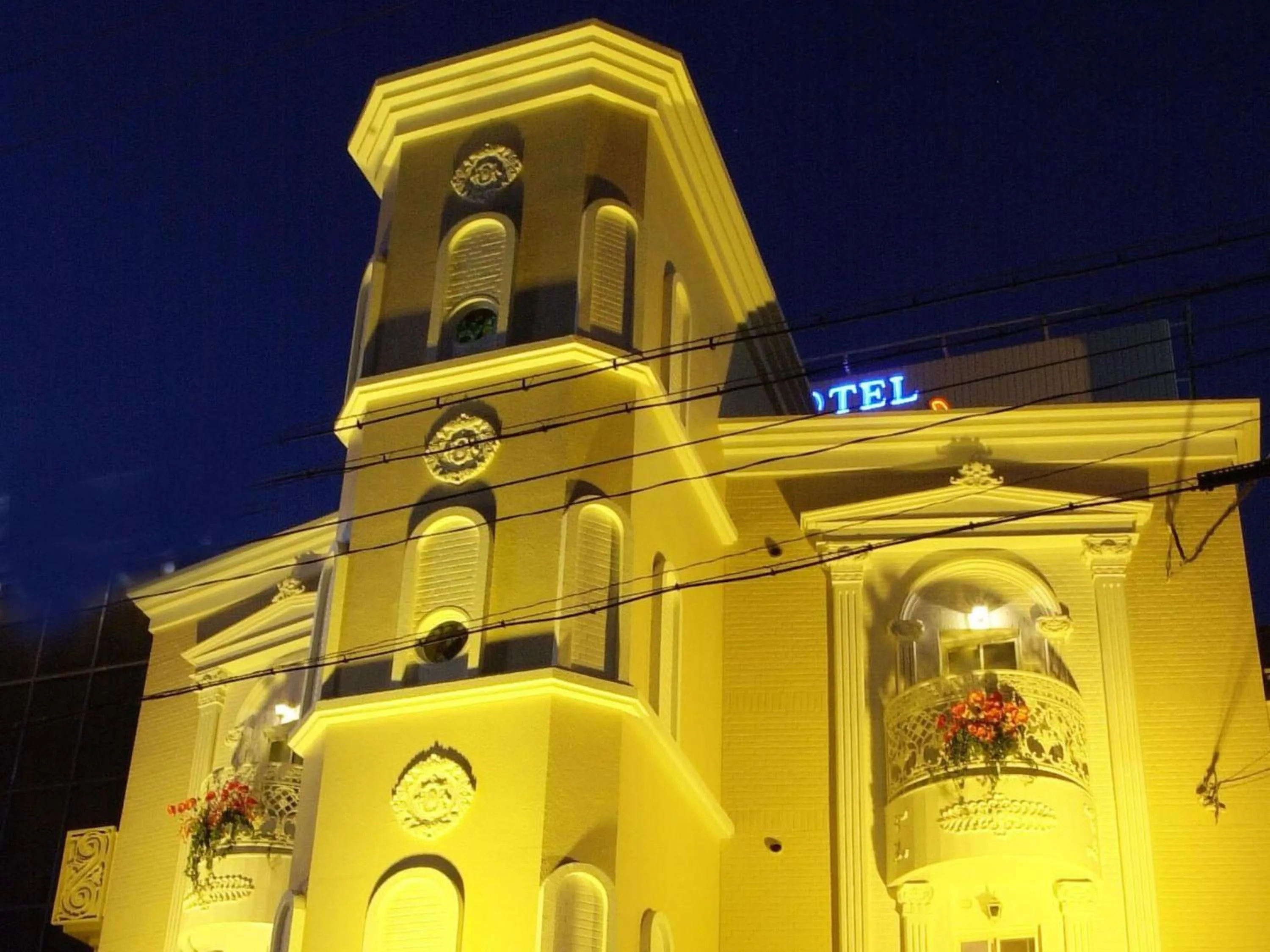 Property building in Hotel Fine Sakai