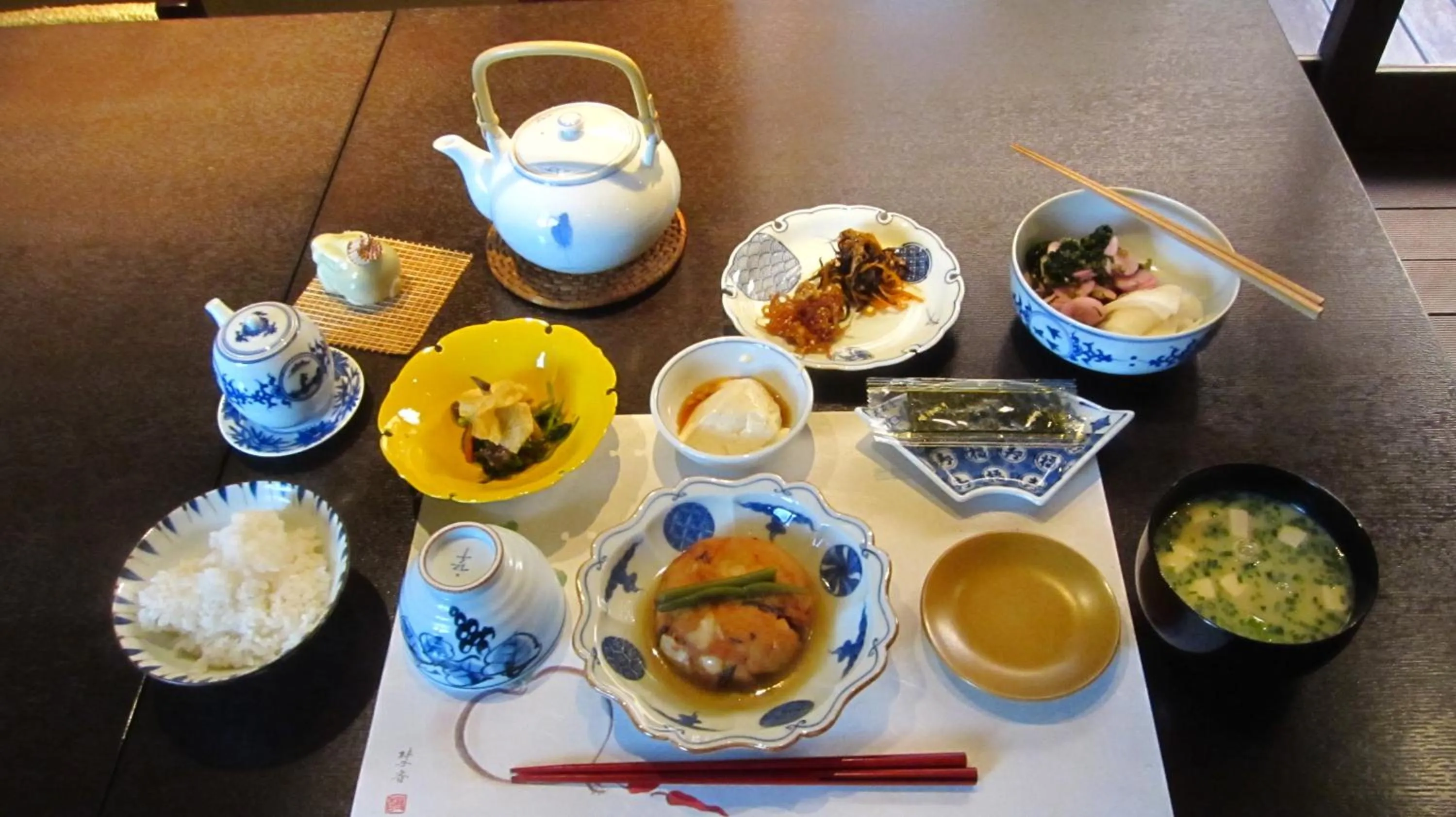 Asian breakfast in Yadoya Nishijinso