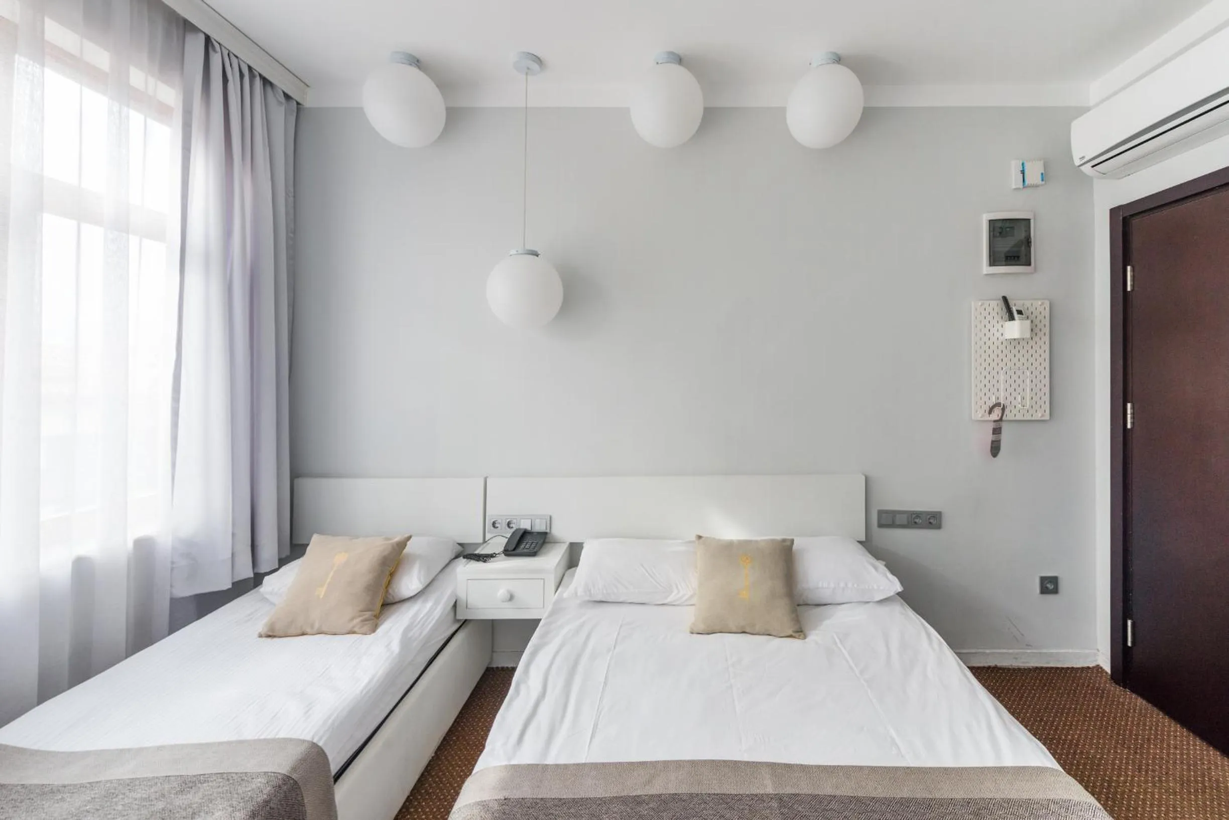 Bed in Delight Deluxe Hotel & Spa