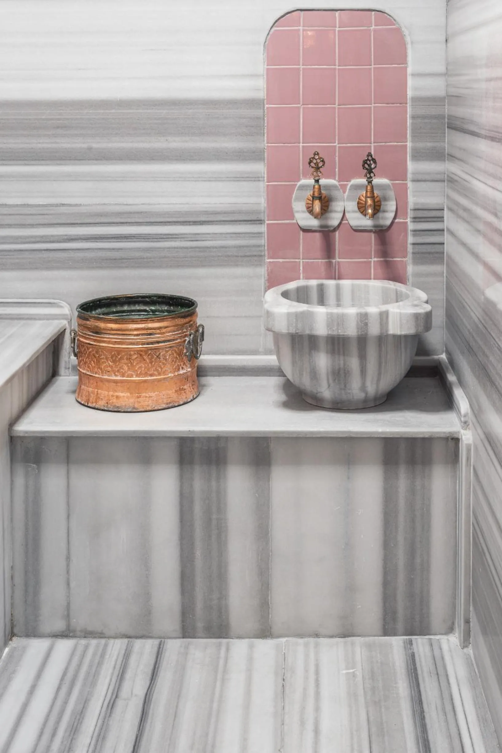 Steam room in Delight Deluxe Hotel & Spa