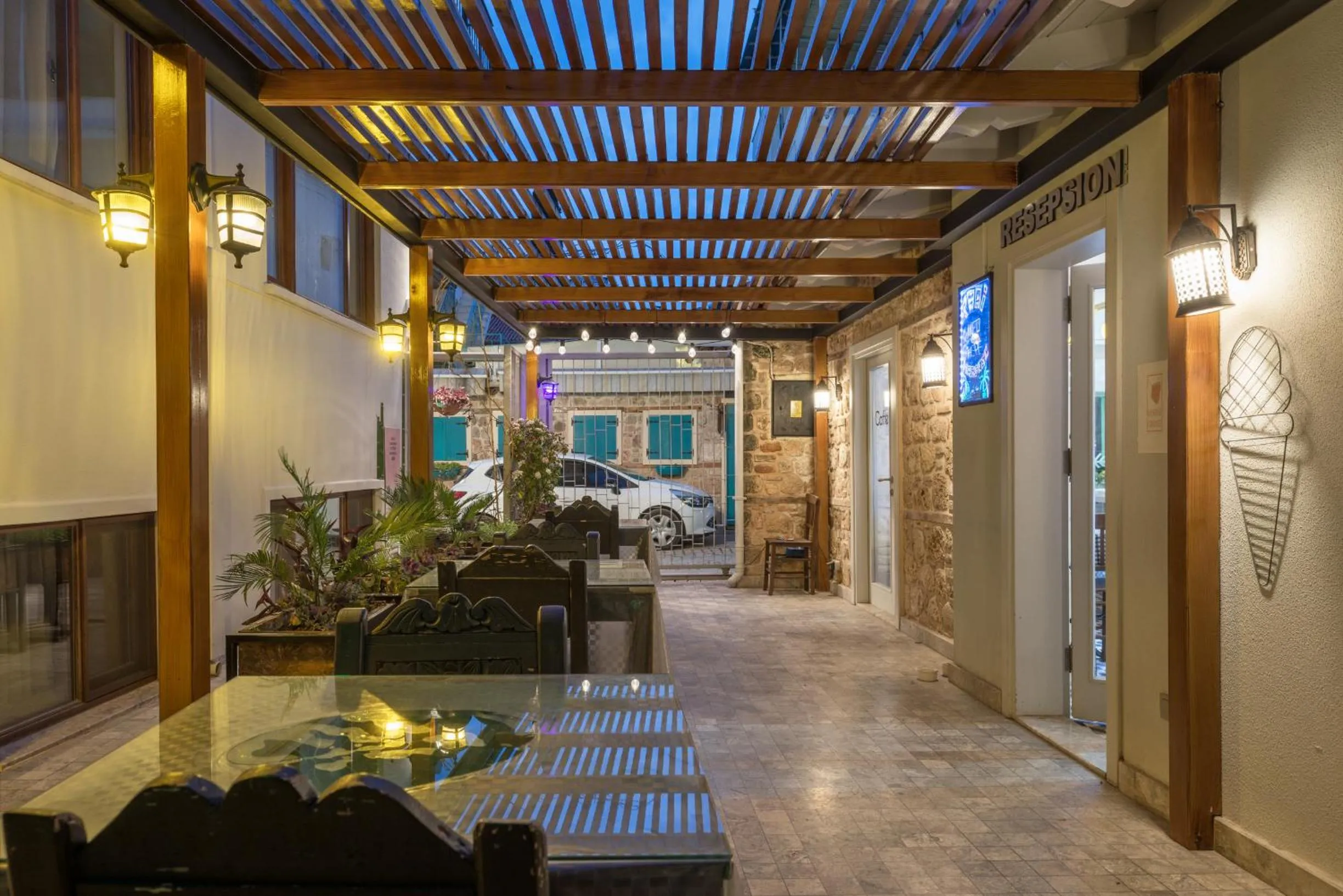 Inner courtyard view in Delight Deluxe Hotel & Spa