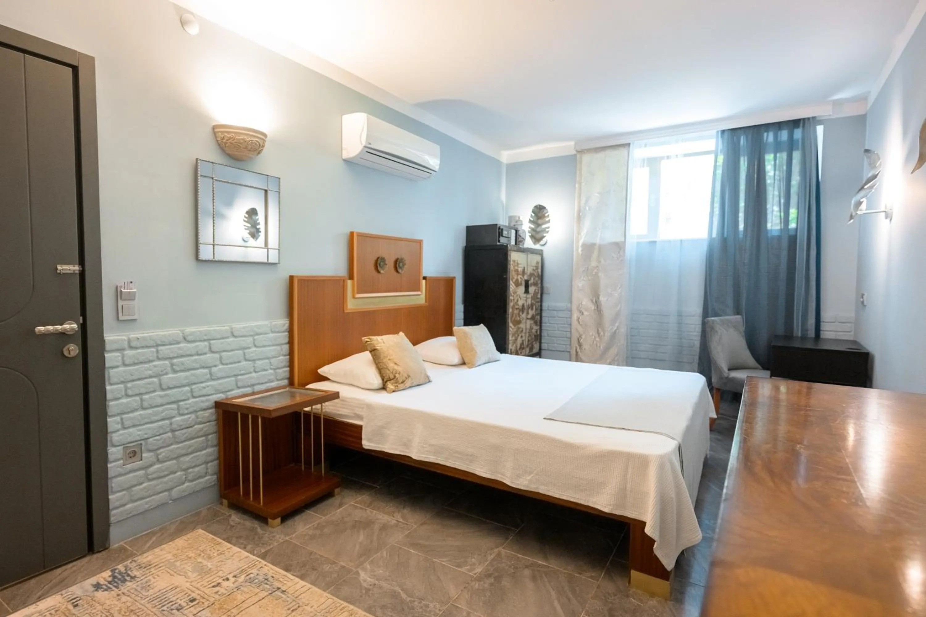 Bed in Delight Deluxe Hotel & Spa