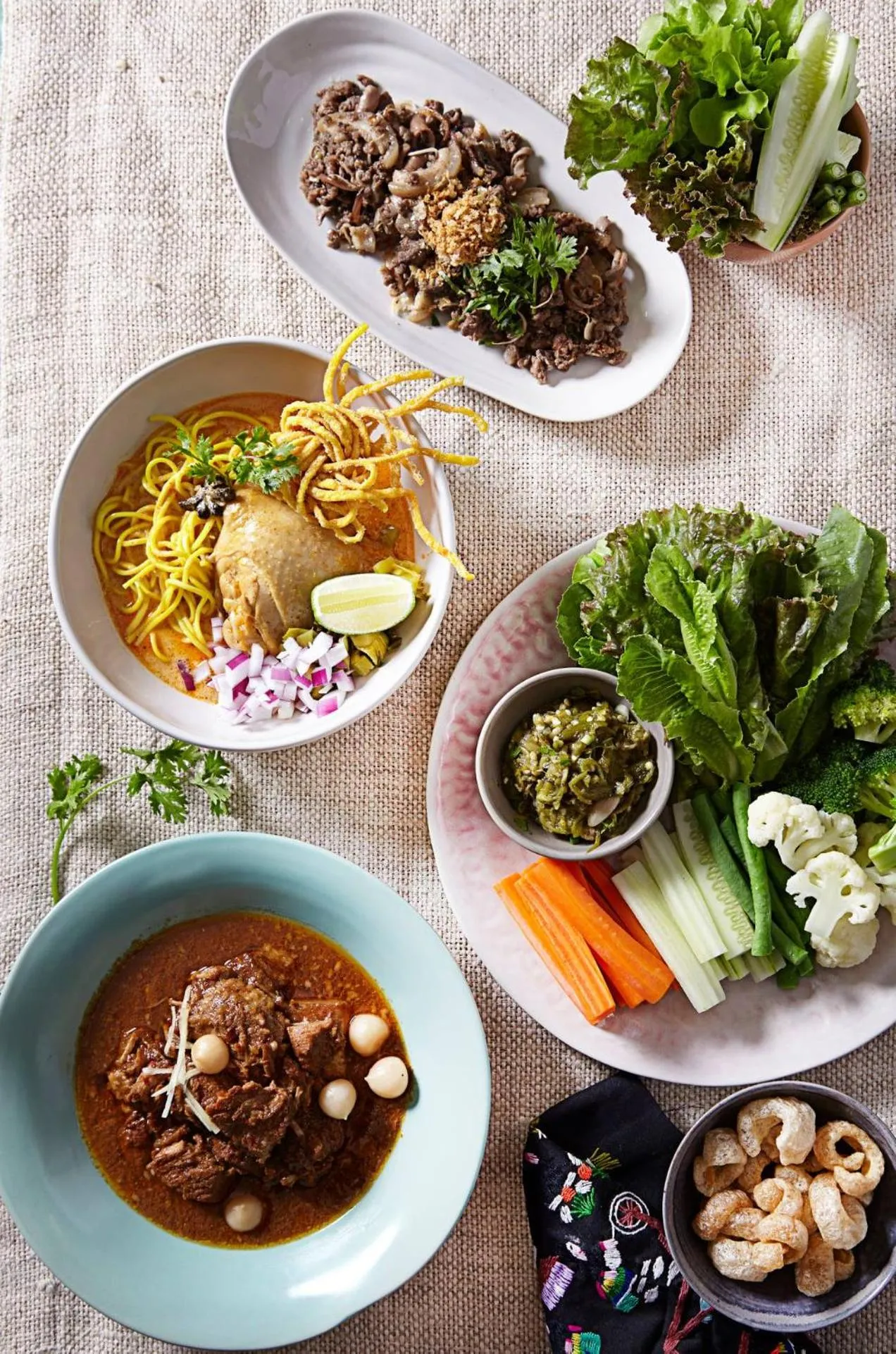 Restaurant/places to eat in DoiTung Lodge