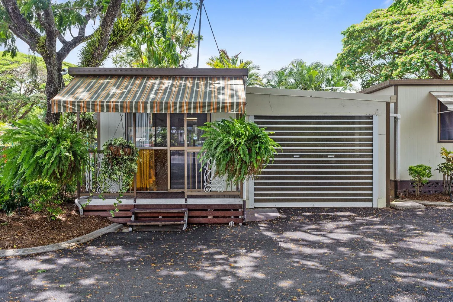 Other in First City Caravilla