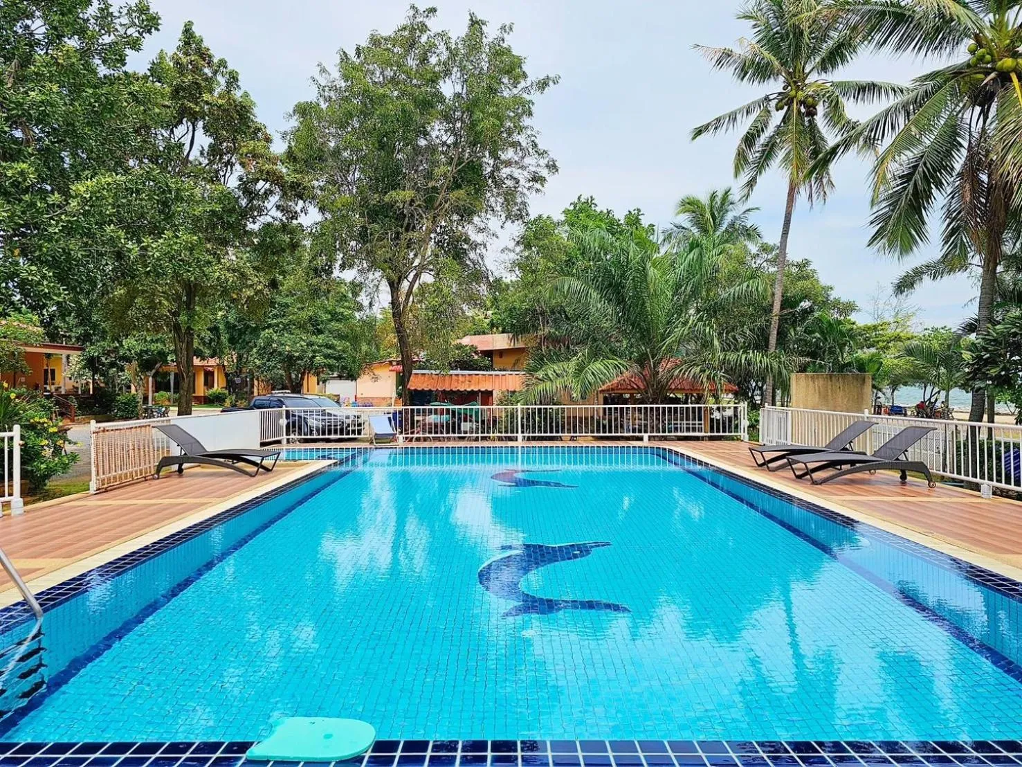 Pranmanee Beach Resort