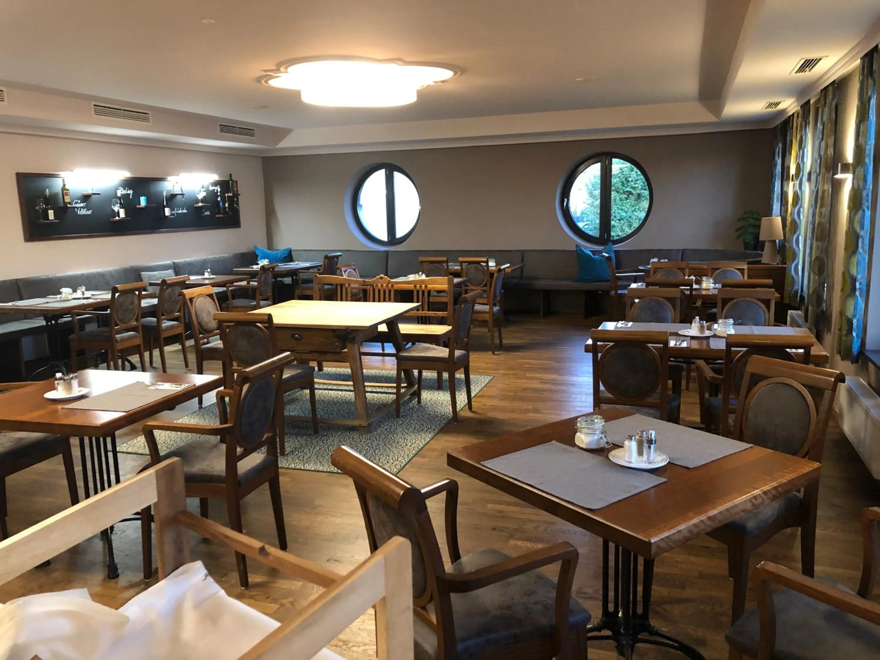 Restaurant/places to eat in Hotel Donauhof Mauthausen