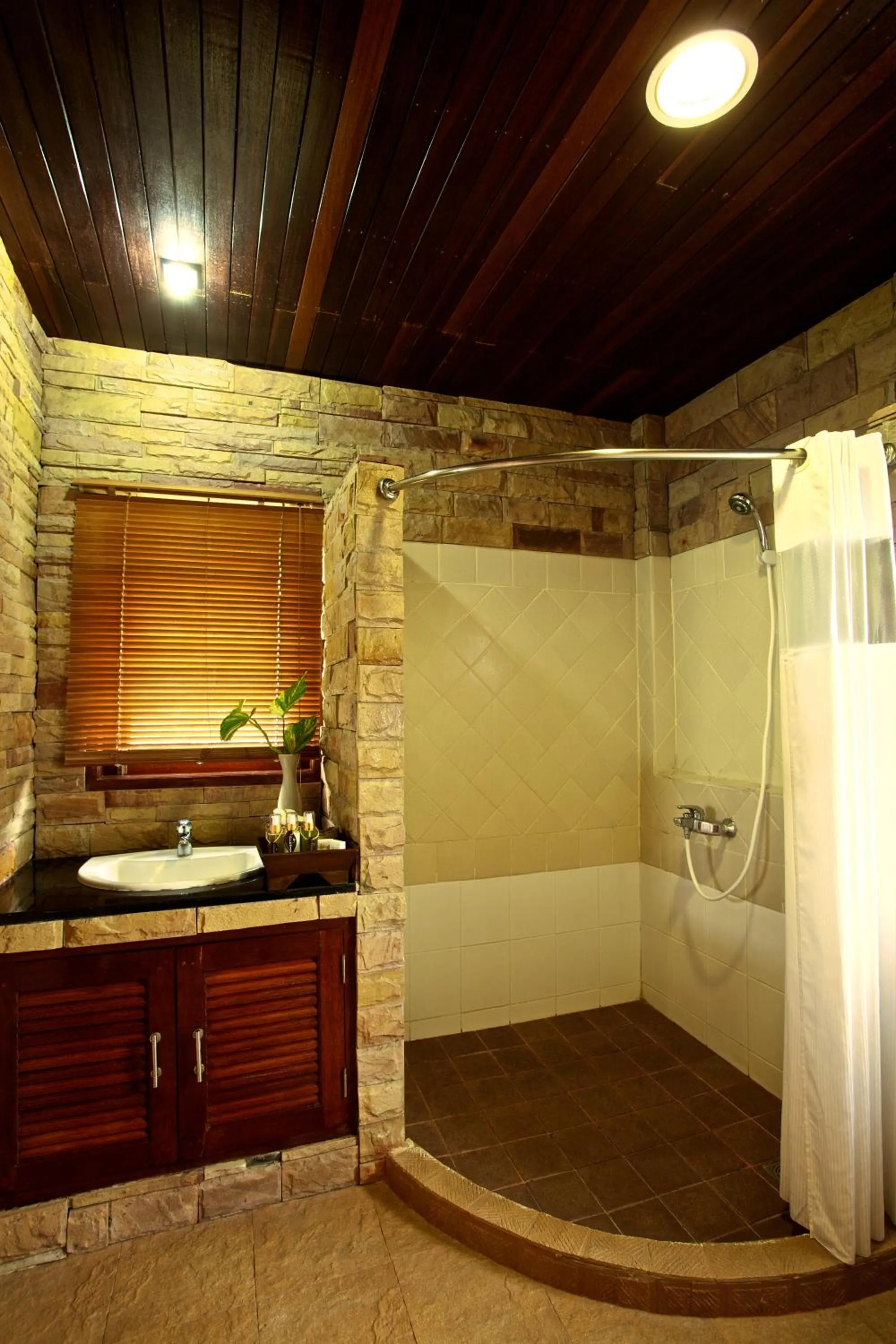 Bathroom in Ban's Diving Resort