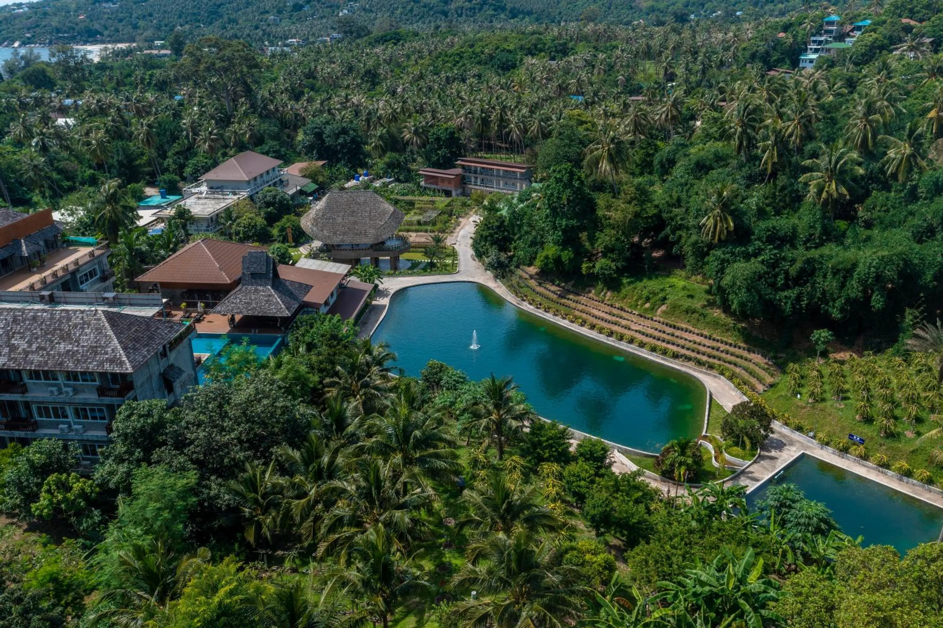 Property building in Ban's Diving Resort
