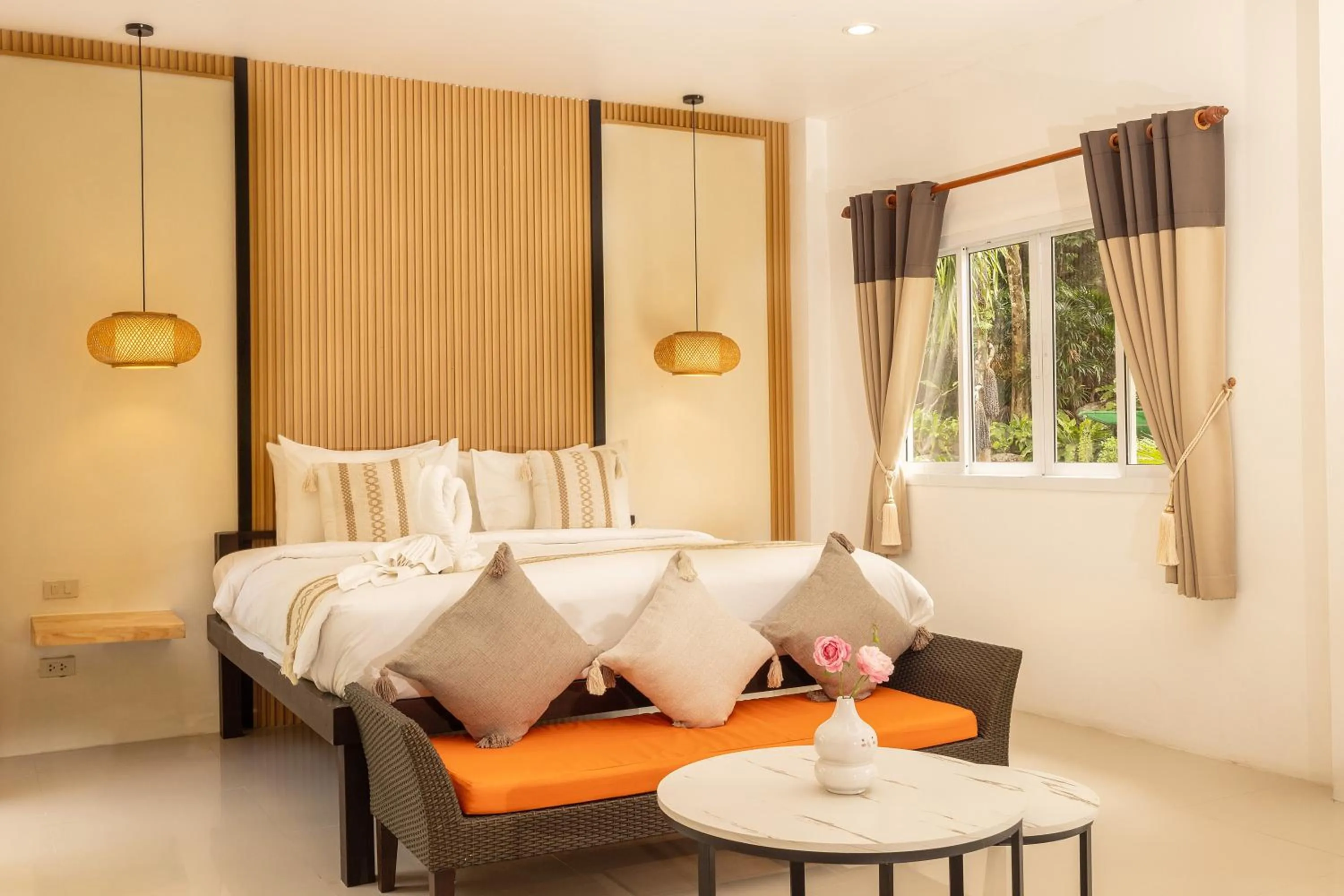 Bed in Ban's Diving Resort