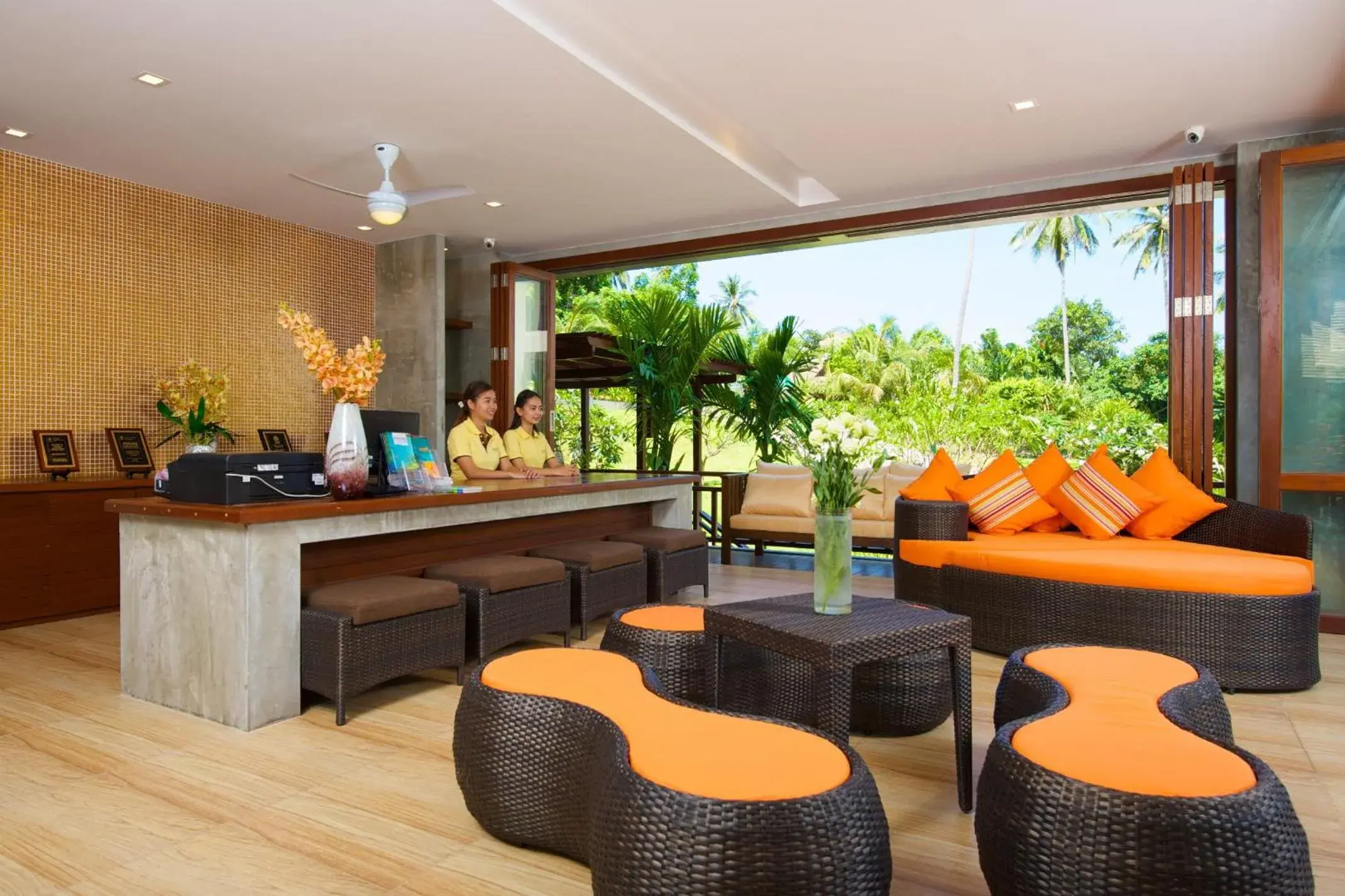 Lounge or bar in Ban's Diving Resort Lounge or bar in Ban's Diving Resort