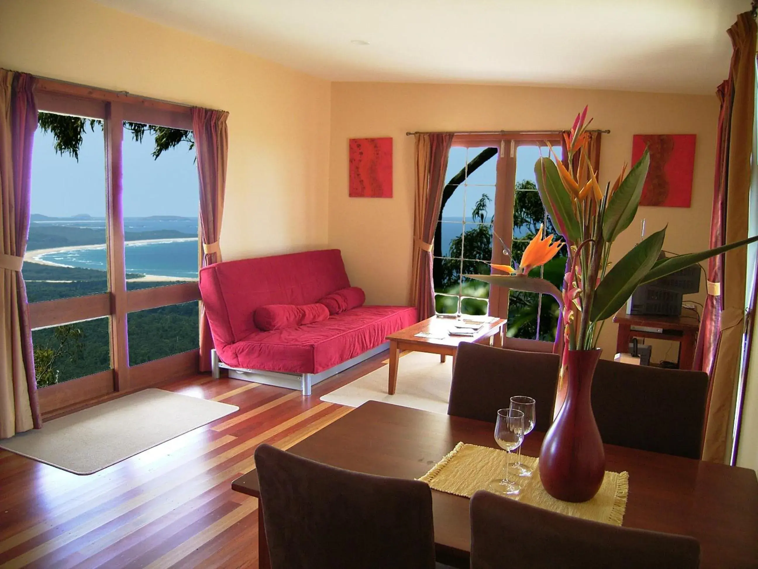 One-Bedroom Cottage with Sea View in Sacred Mountain Retreat One-Bedroom Cottage with Sea View in Sacred Mountain Retreat