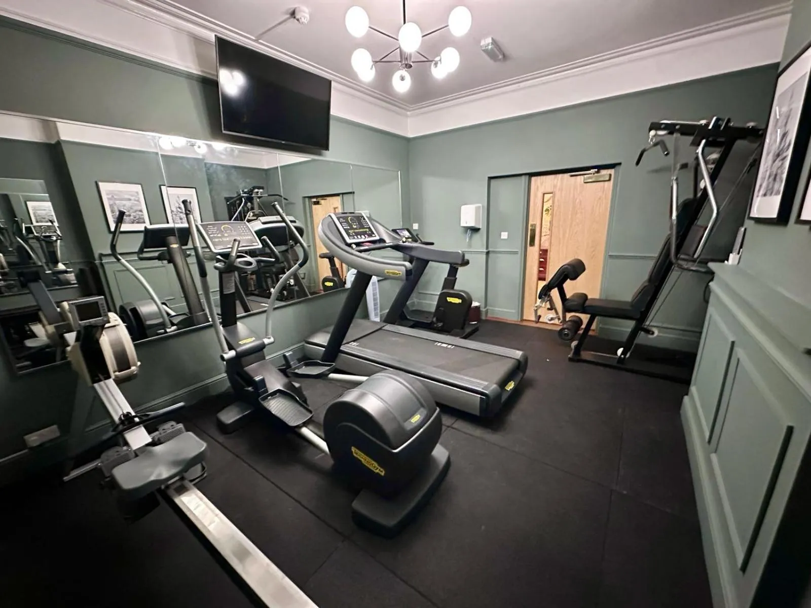 Fitness centre/facilities in The Emsworth