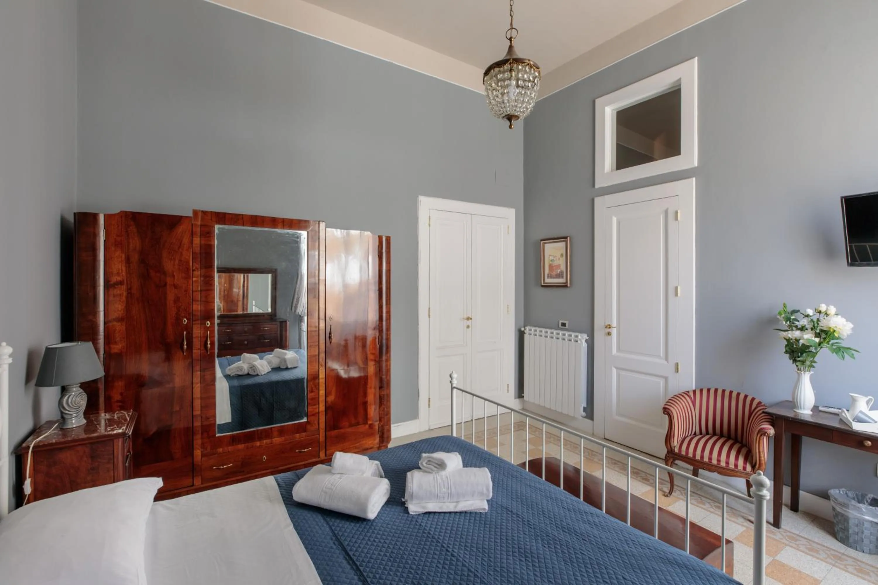 Photo of the whole room in Talia B&B Guest House