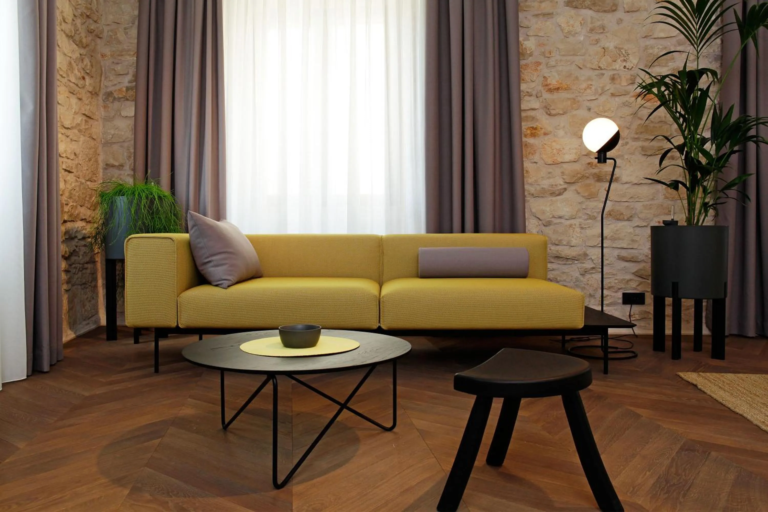 Decorative detail in Boutique rooms Kastel Ismaeli