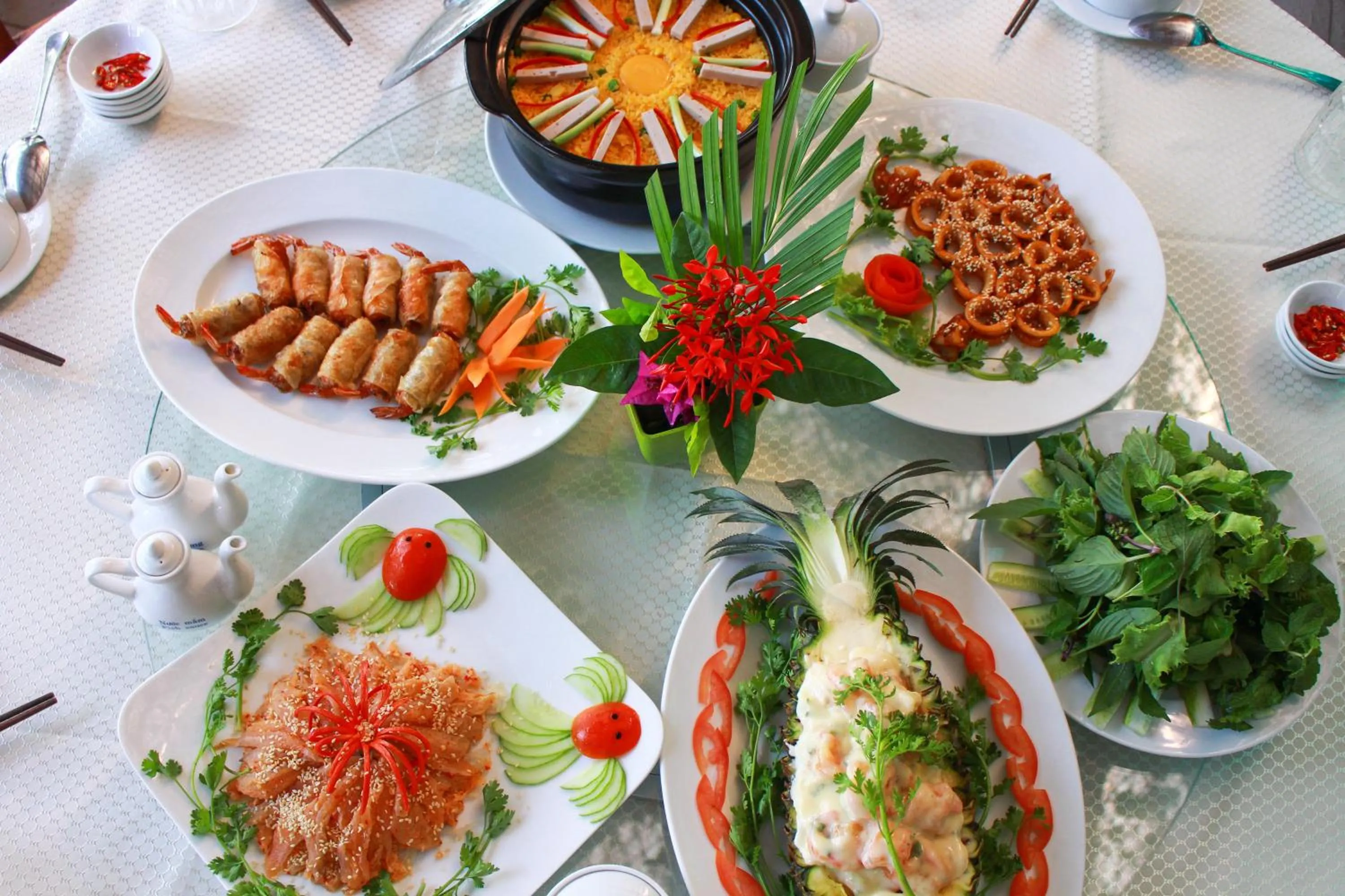 Food and drinks in Dat Lanh Beach Resort