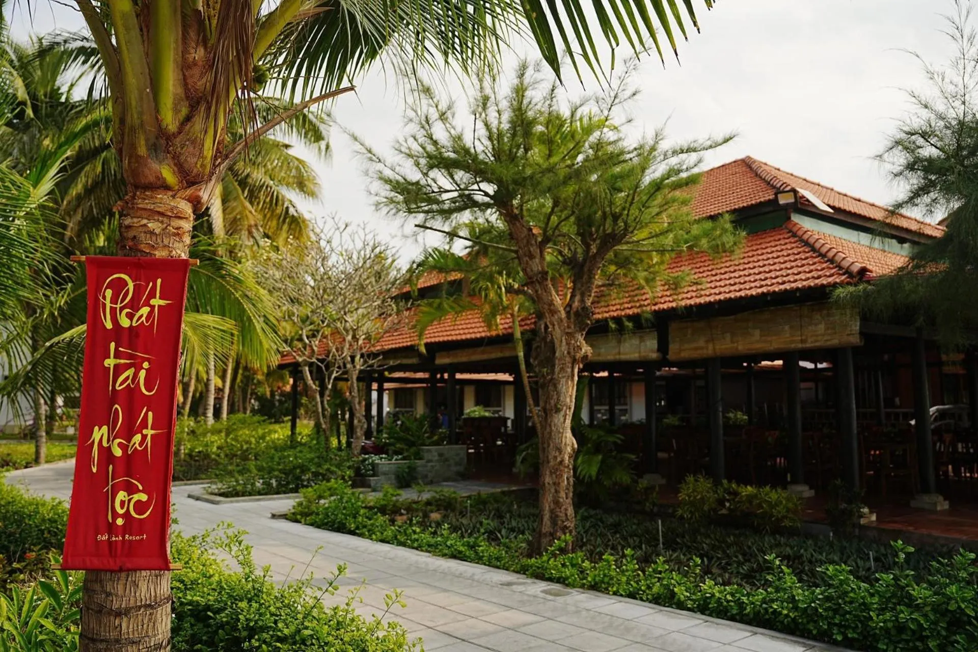 Dat Lanh Beach Resort