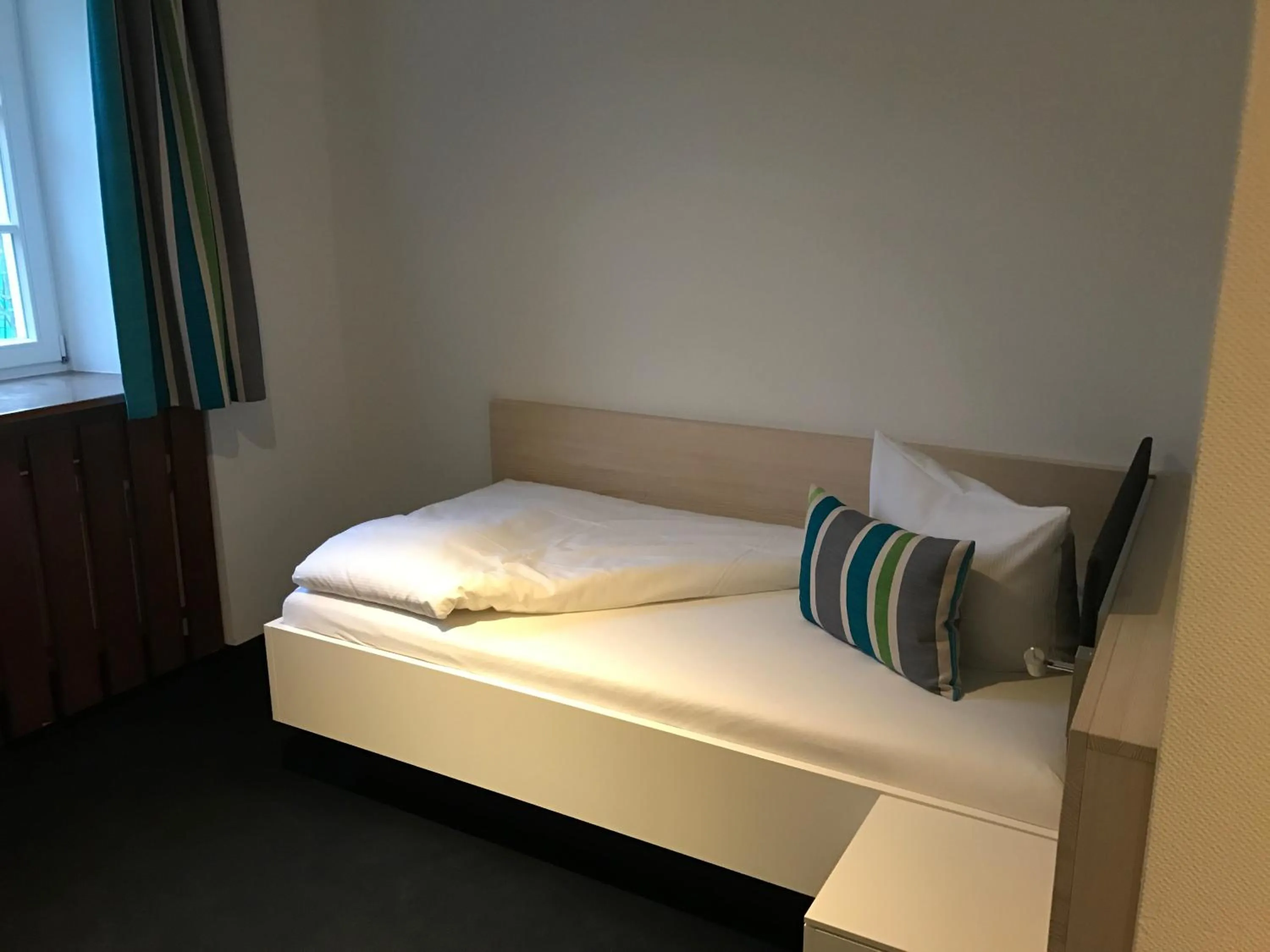 Decorative detail, Bed in DIE KRONE - Hotel Garni