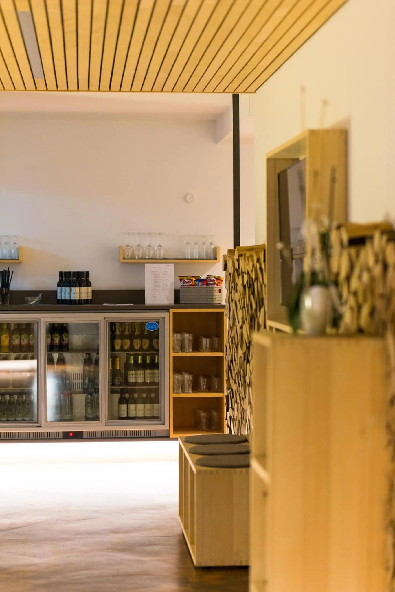 Lounge or bar in DIE KRONE - Hotel Garni