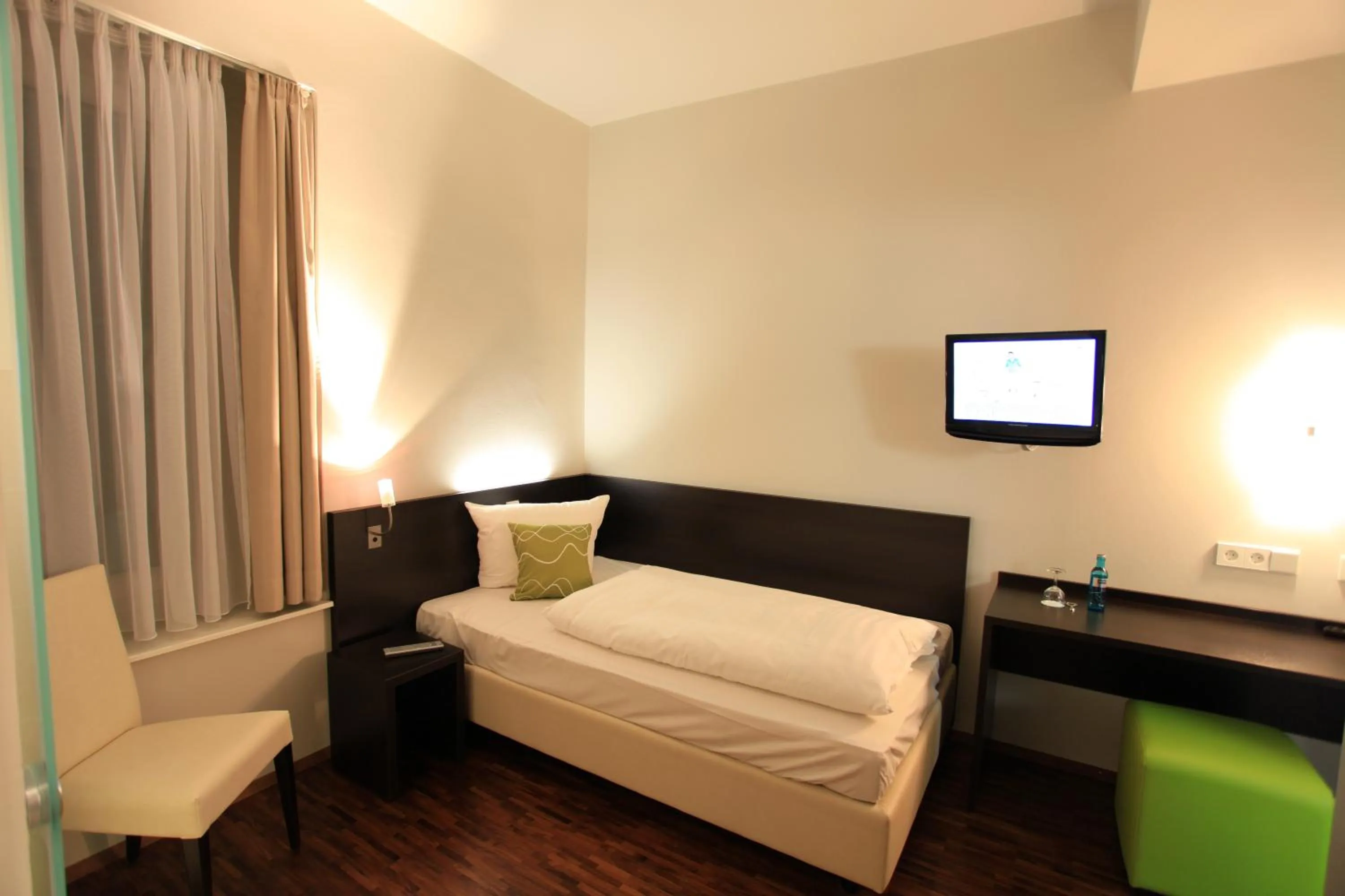 Photo of the whole room, Bed in Art Hotel Lauterbach