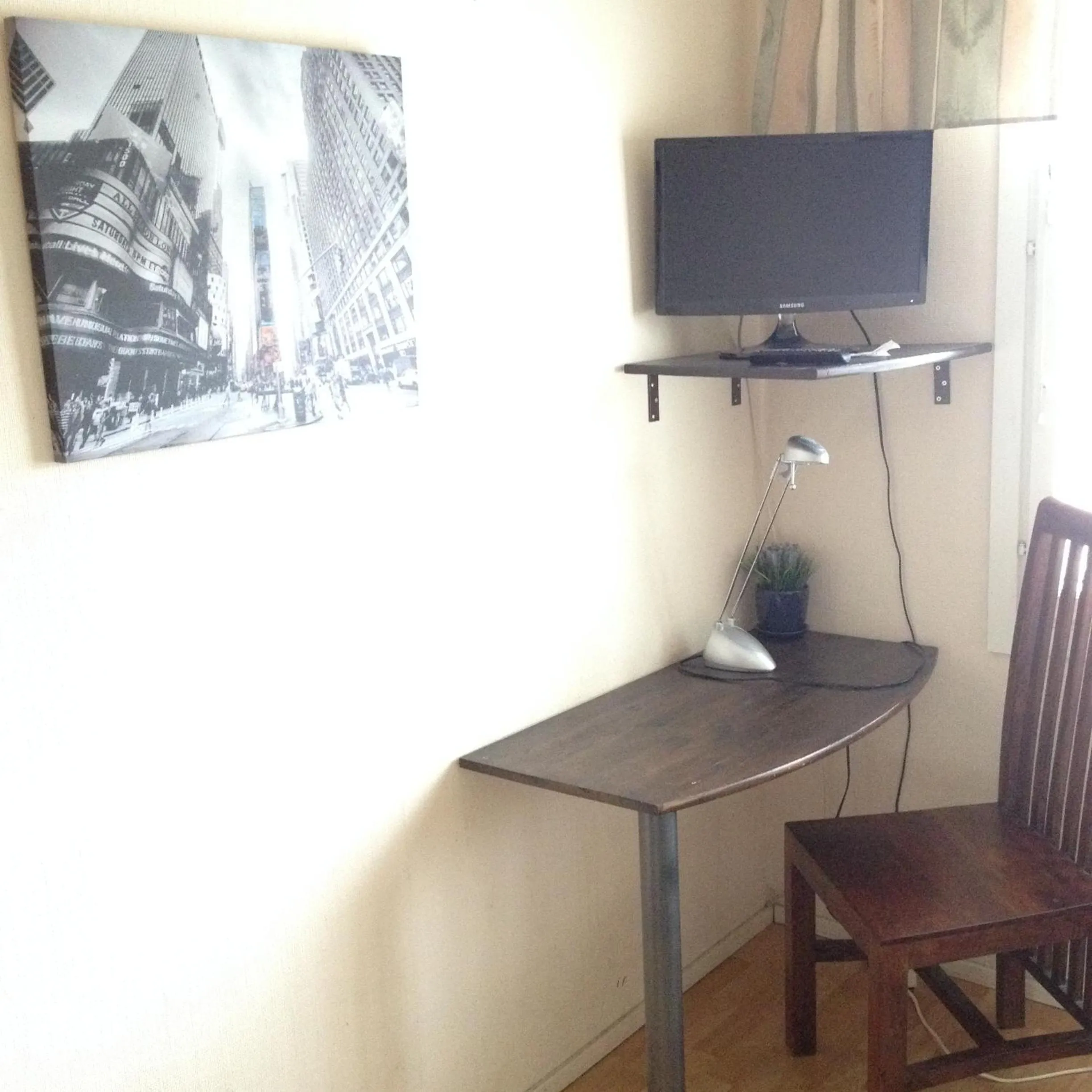 TV and multimedia in Hotel Lamminpää