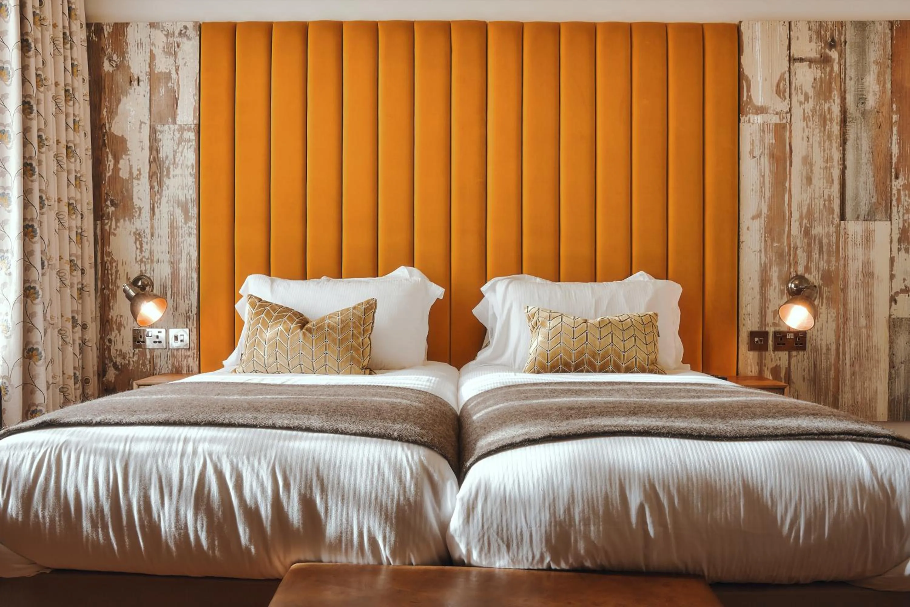 Bed in The Black Lion Pub & Boutique Guesthouse