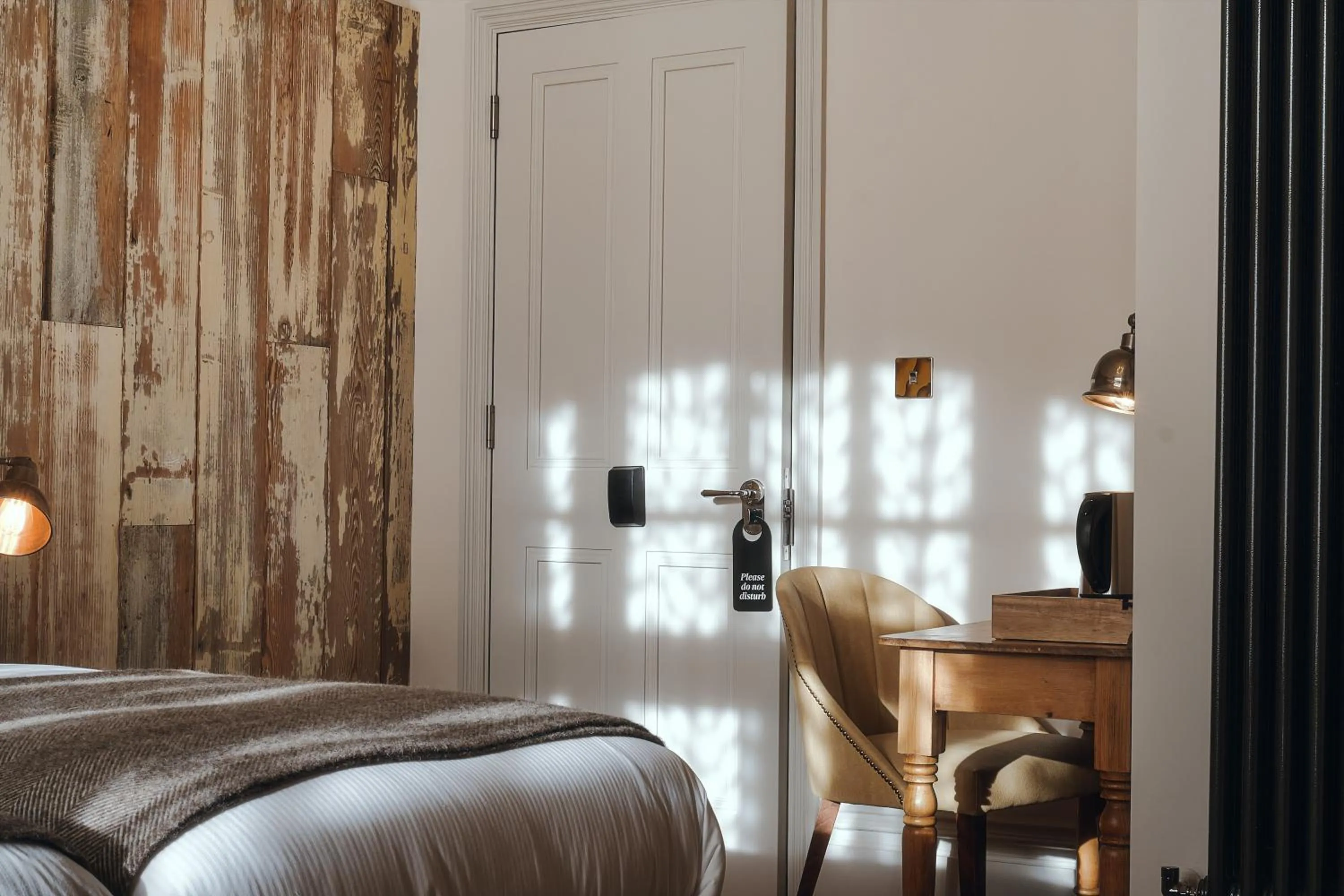 Bedroom, Bed in The Black Lion Pub & Boutique Guesthouse