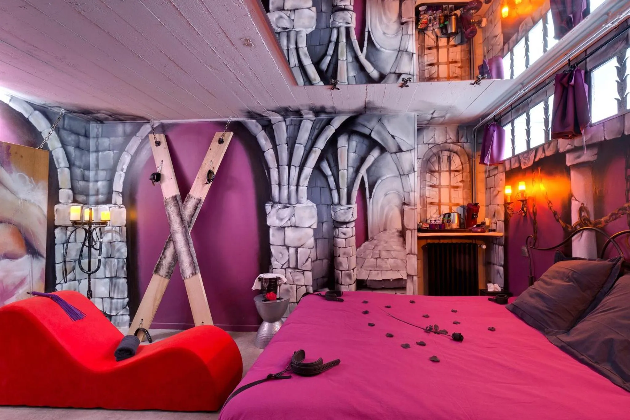 Bed in Chambre Marquis de Sade