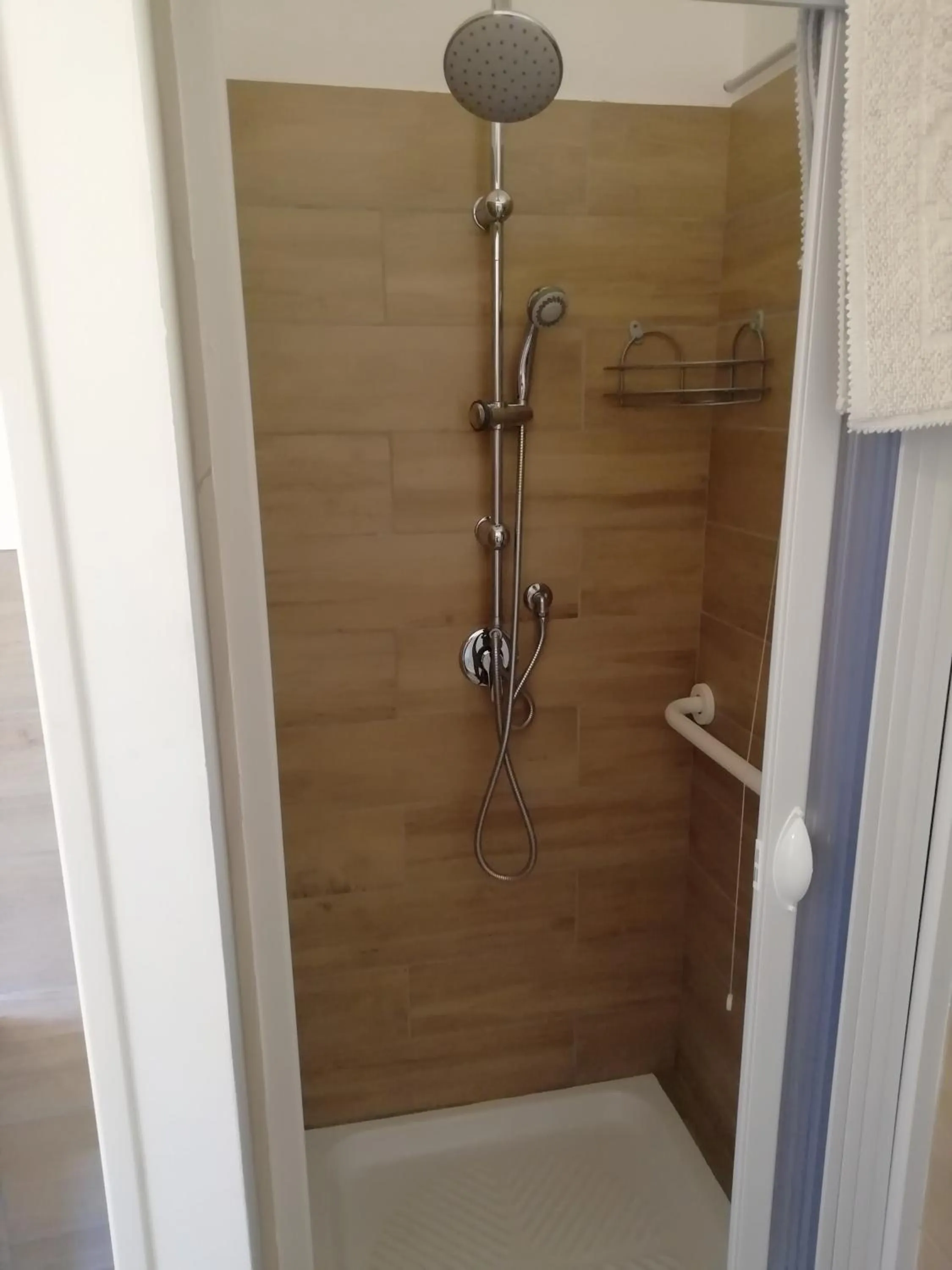 Shower in casadolcecasalatina