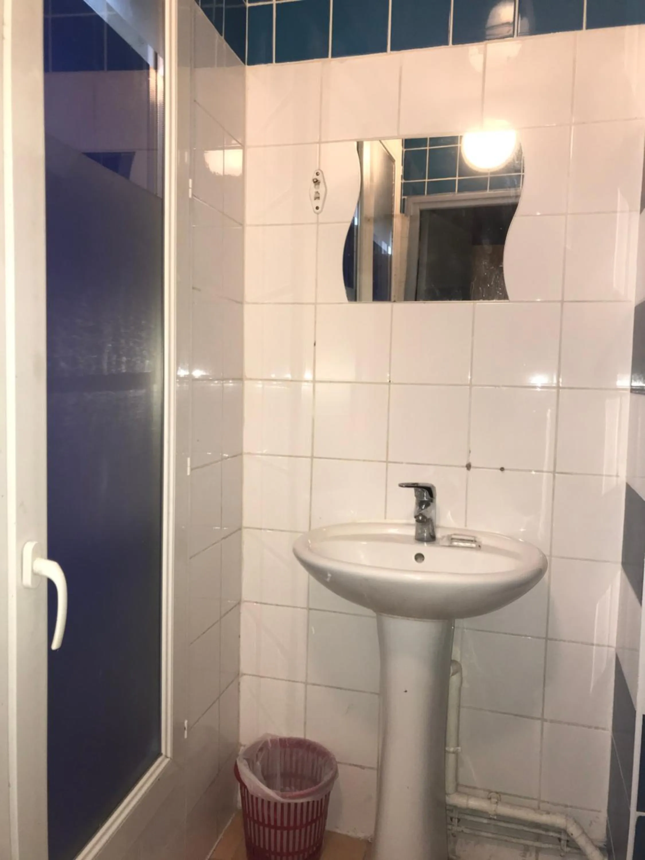 Bathroom in FM Hotel