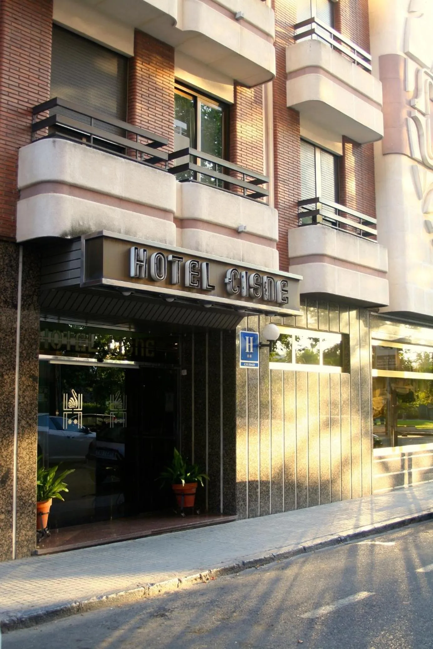 Property building in El Cisne