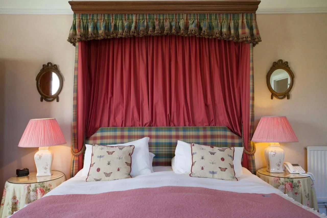 Bed in Kilcamb Lodge Hotel