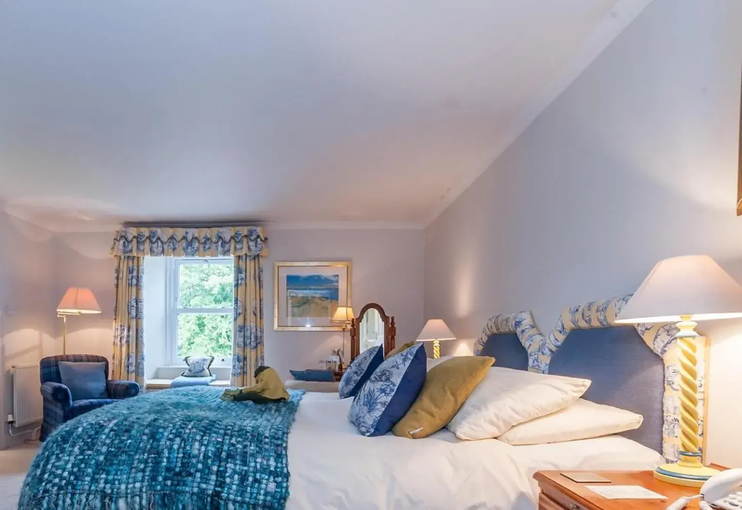 Superior Room with Loch View in Kilcamb Lodge Hotel Superior Room with Loch View in Kilcamb Lodge Hotel