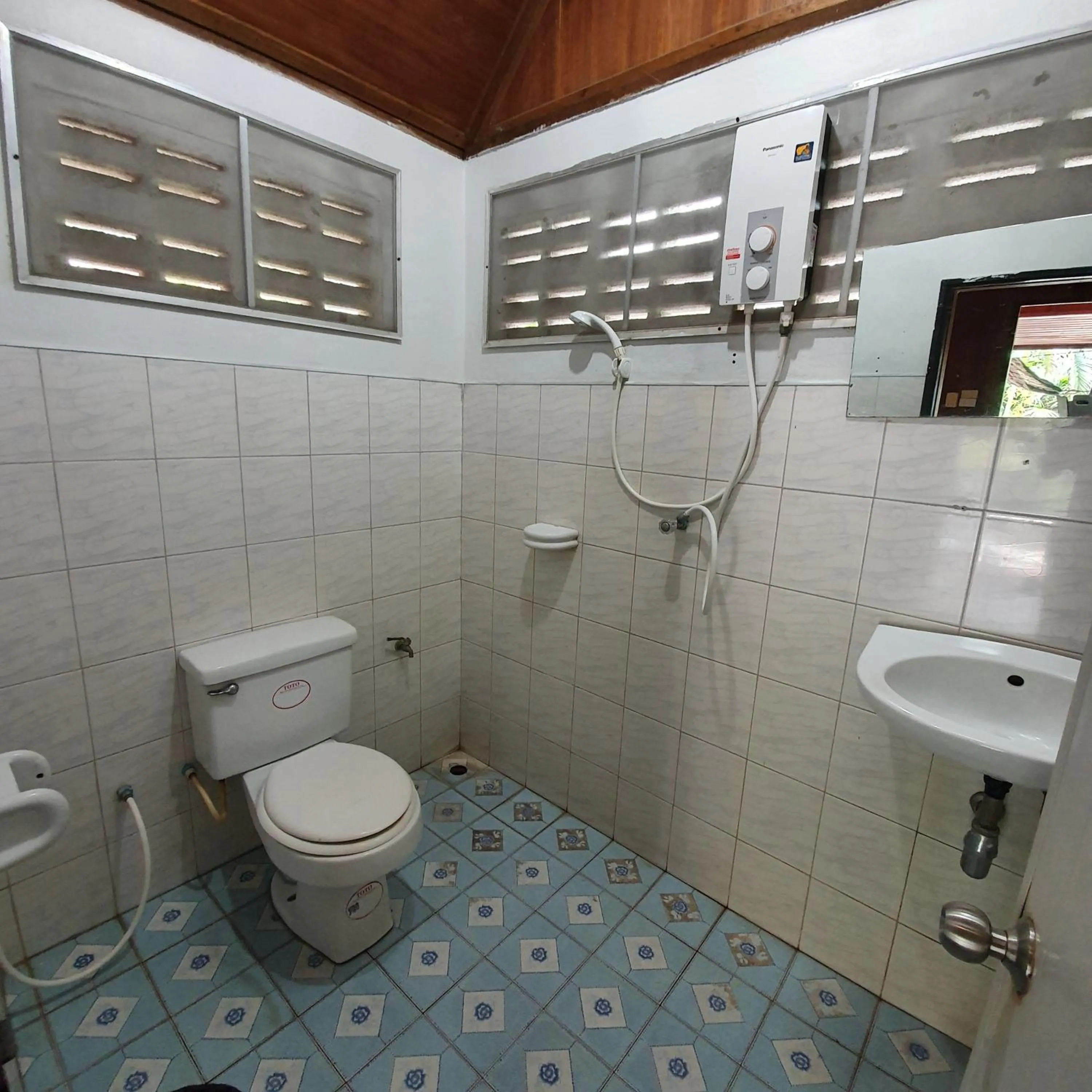 Bathroom in Silver Sands Resort - Koh Tao