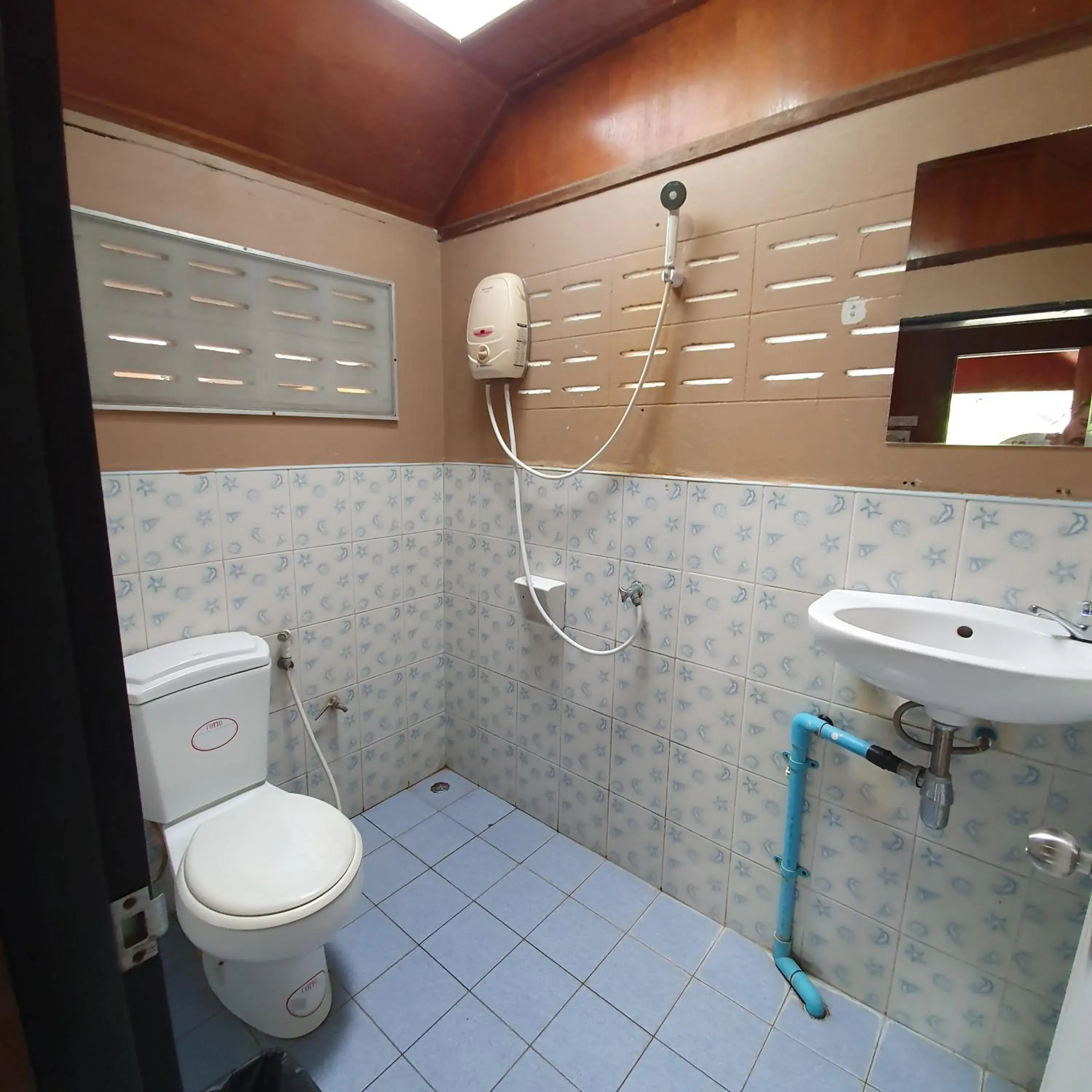 Superior Double Room - single occupancy in Silver Sands Resort - Koh Tao Superior Double Room - single occupancy in Silver Sands Resort - Koh Tao