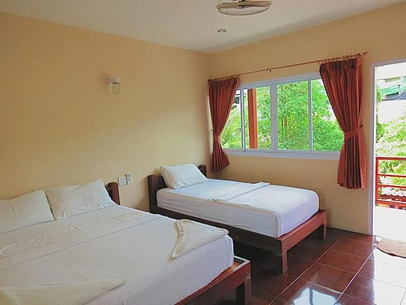 Bed in Silver Sands Resort - Koh Tao