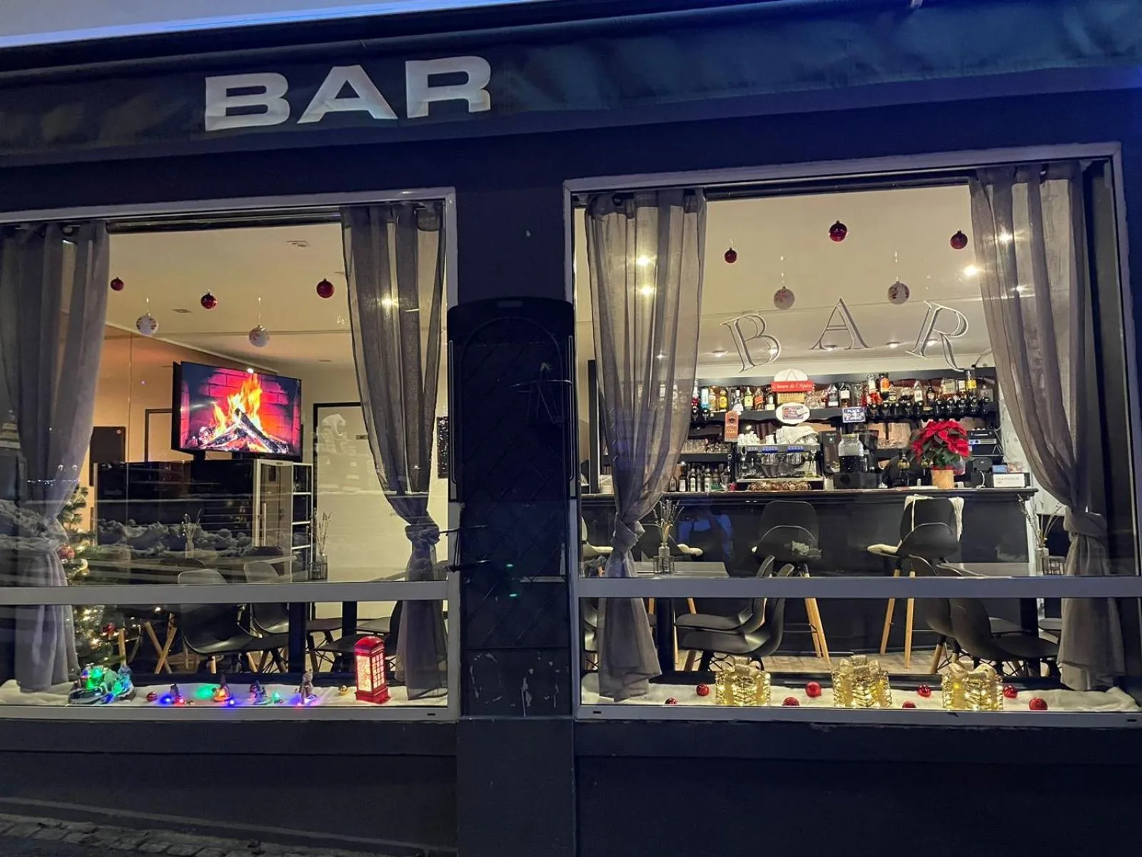 Lounge or bar in Hôtel Alphée