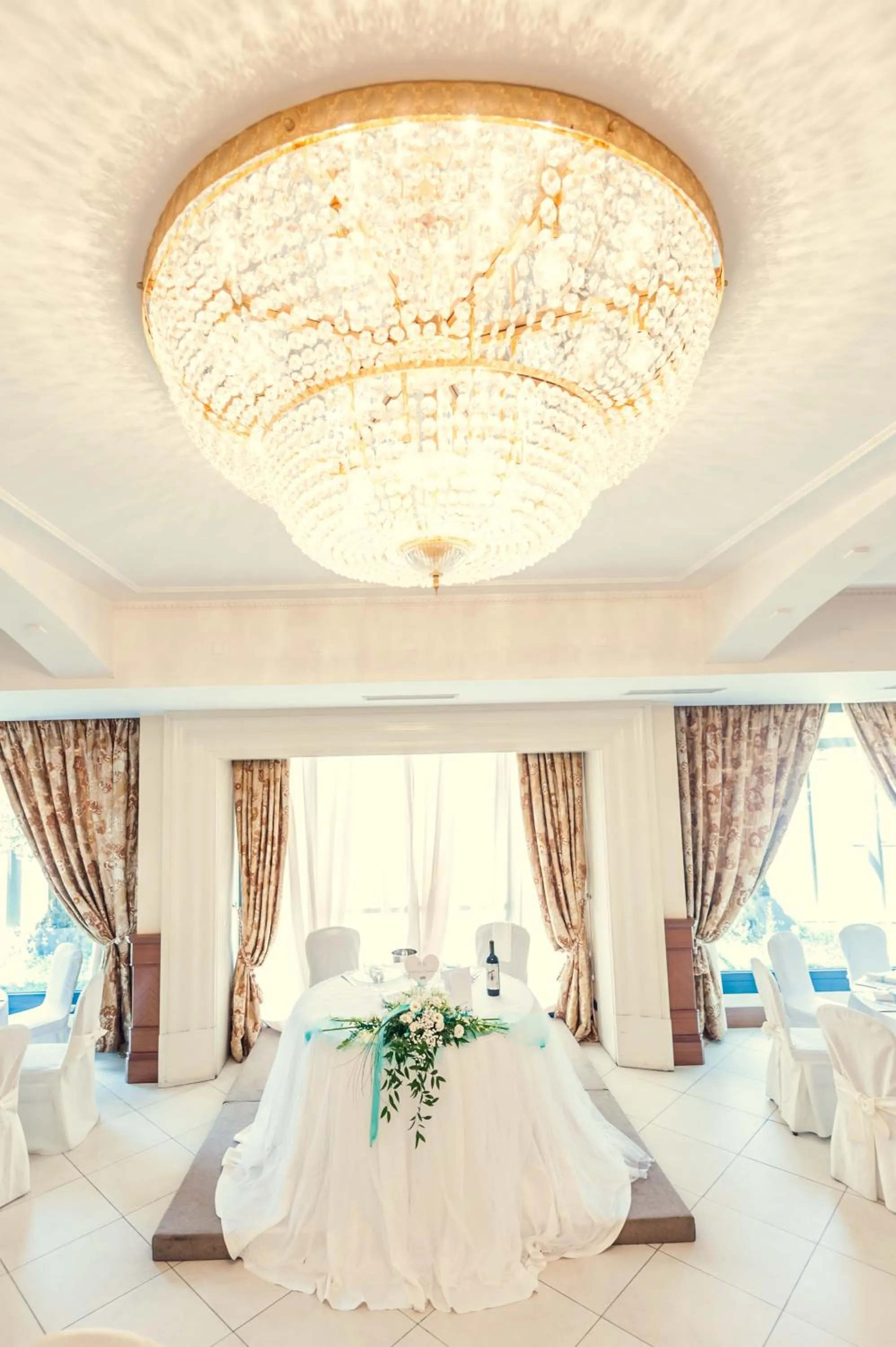 Restaurant/places to eat, Bed in Hotel Villa Ida