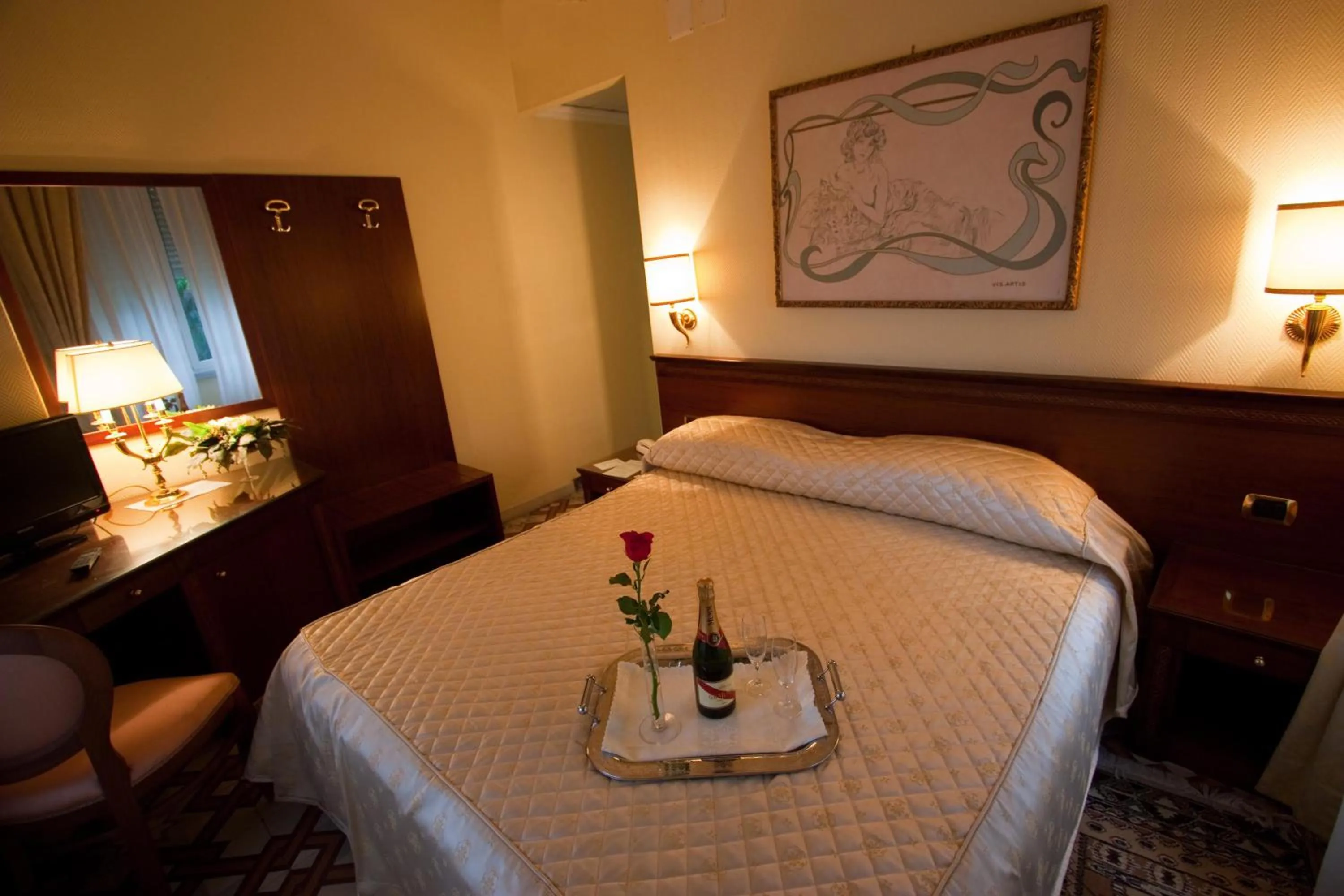 Bedroom, Bed in Hotel Villa Ida