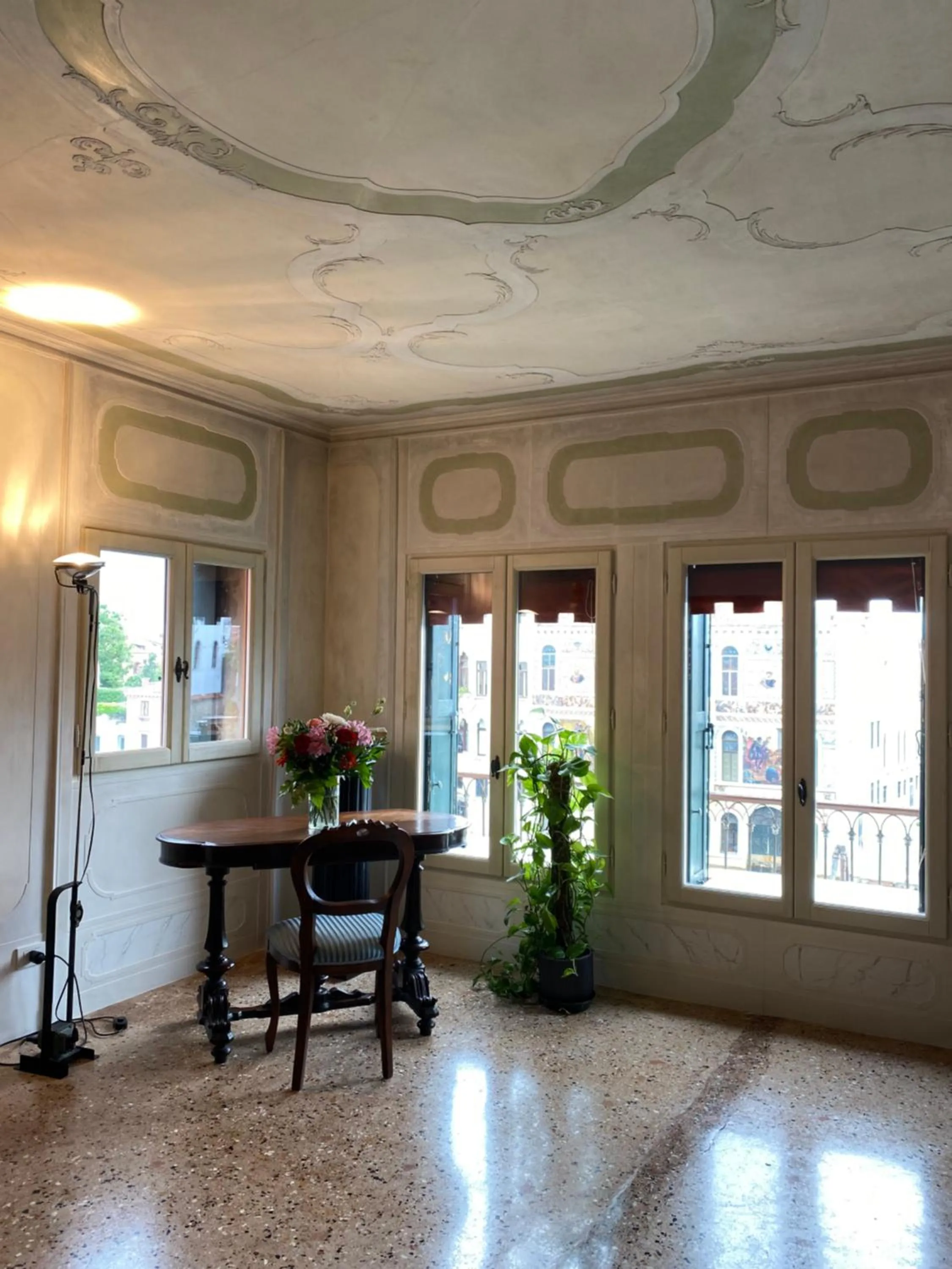 Living room in Palazzetto Pisani Grand Canal